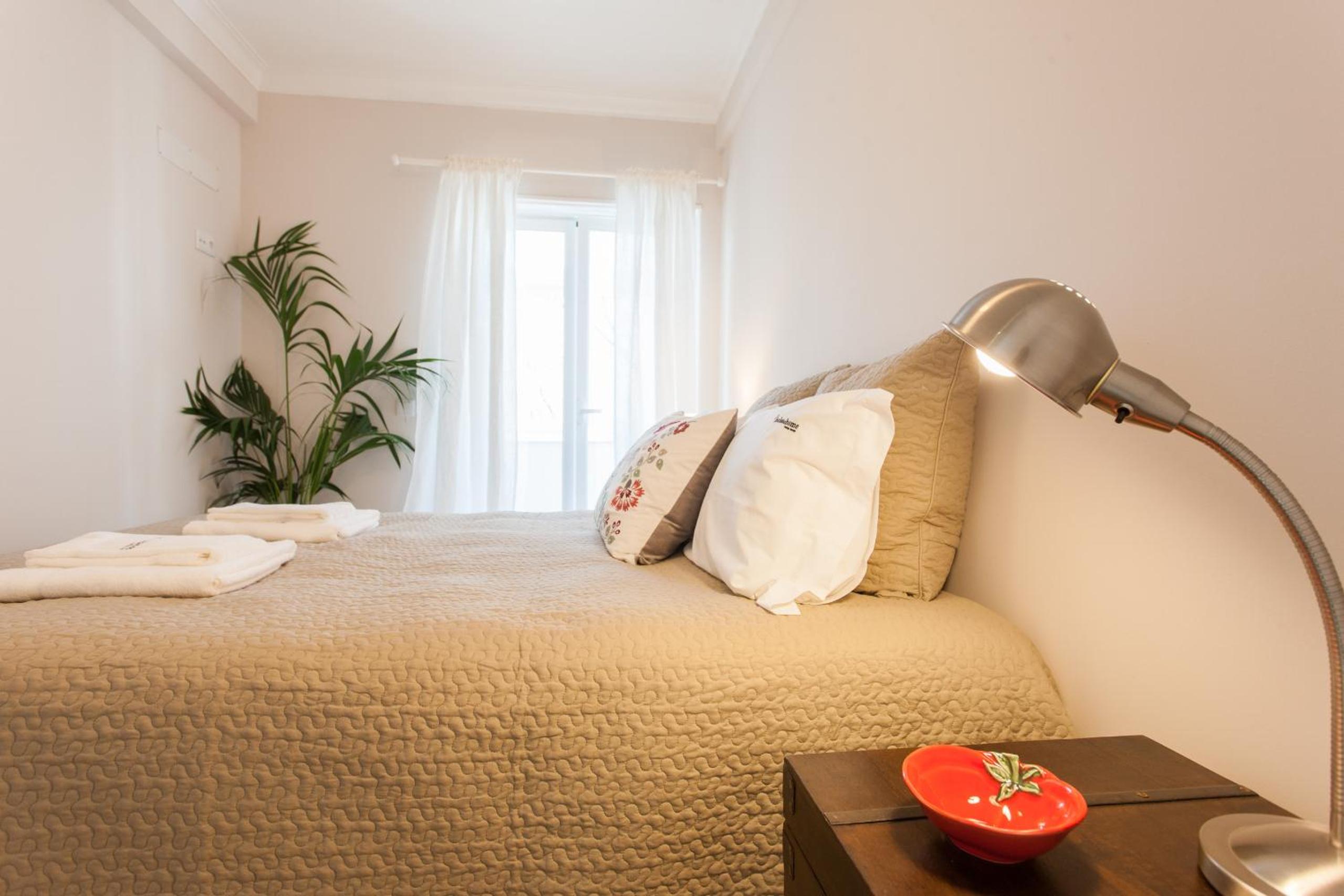 One-Bedroom Apartment - Photo 14