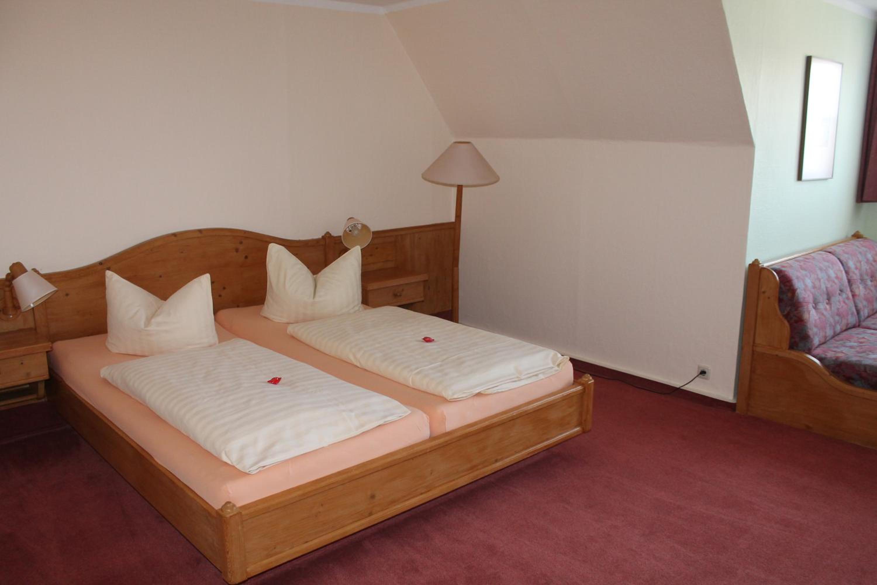Double Room - Photo 4