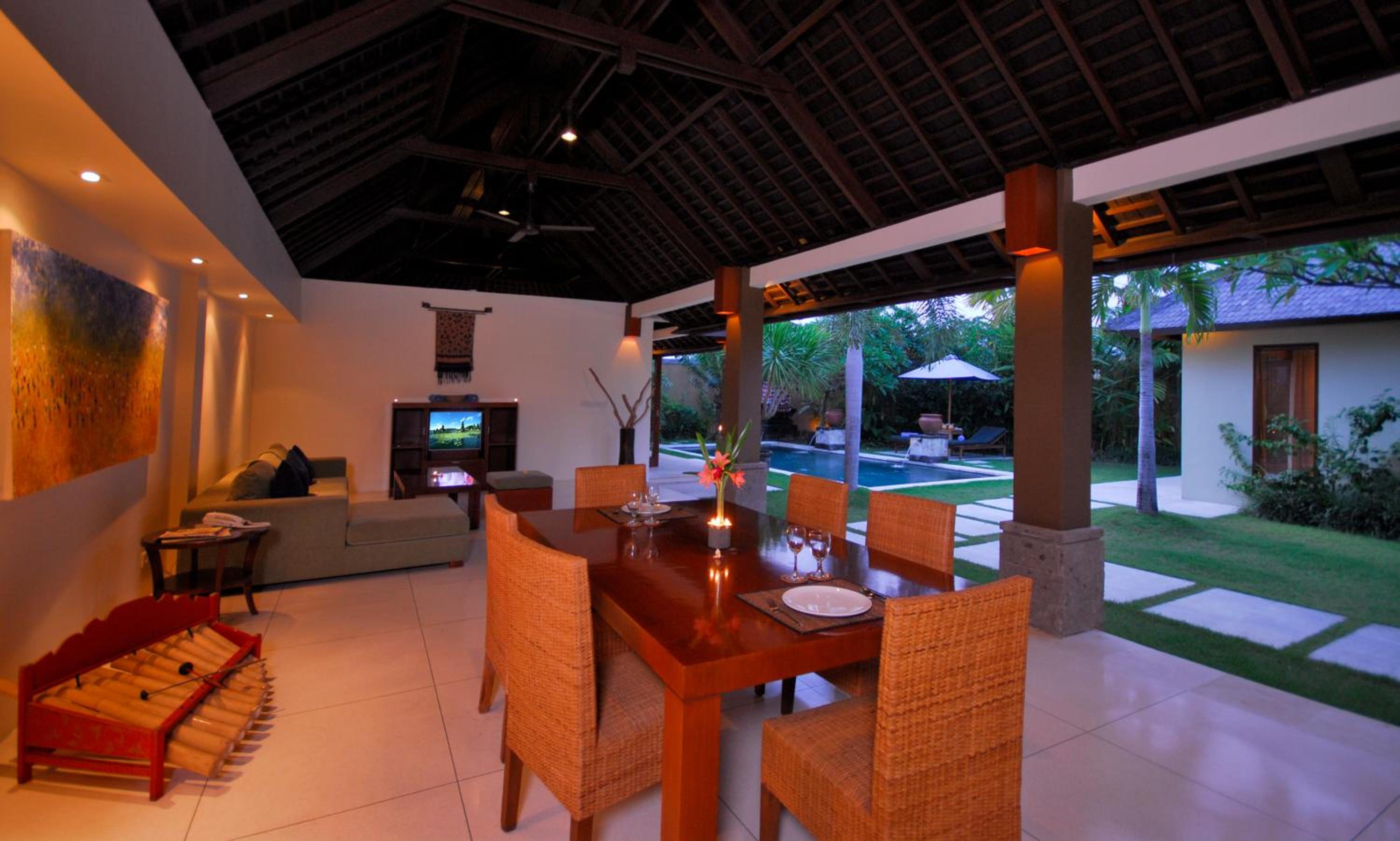 Two-Bedroom Villa with Private Pool - Photo 5