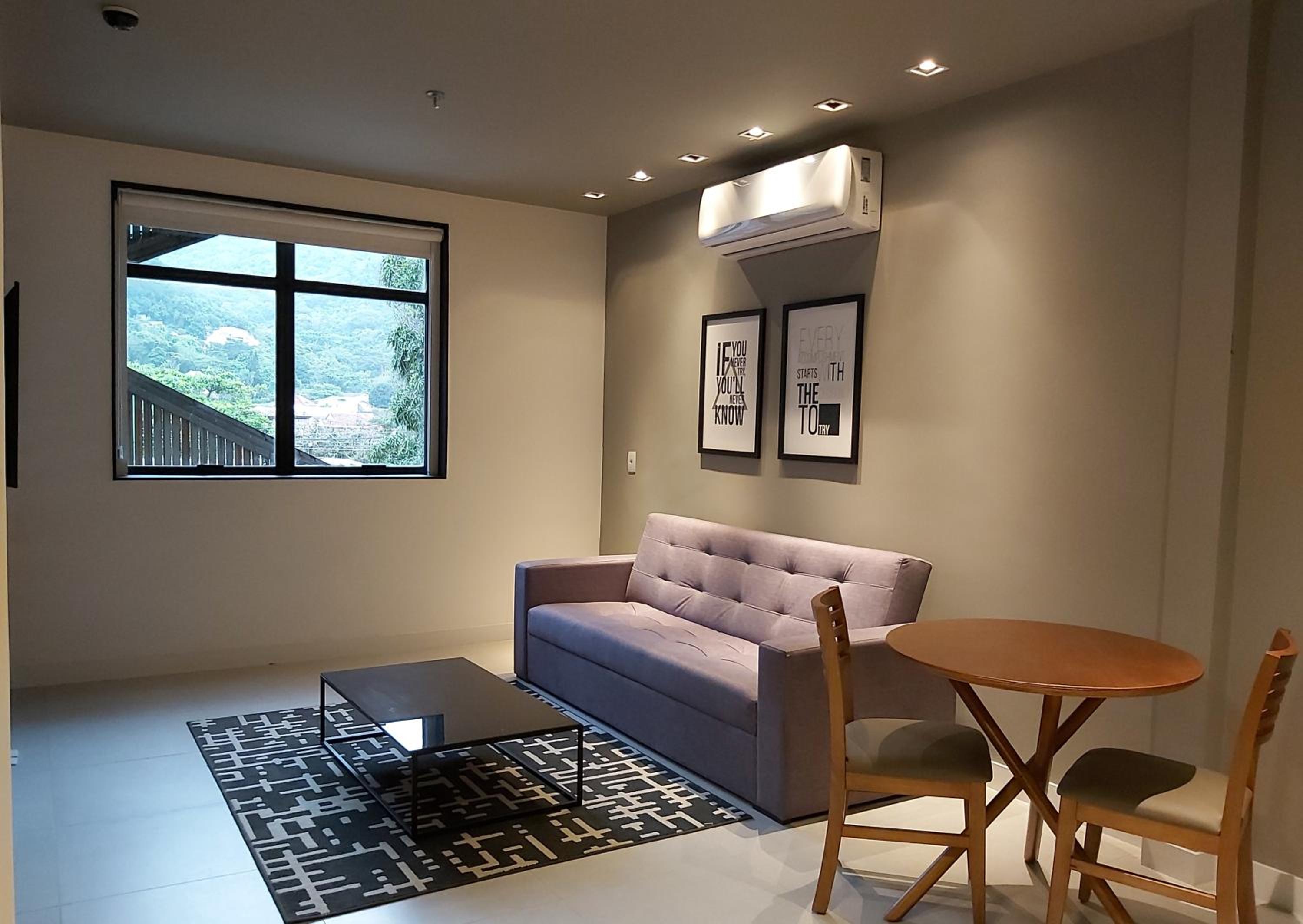 Suite with Lake View