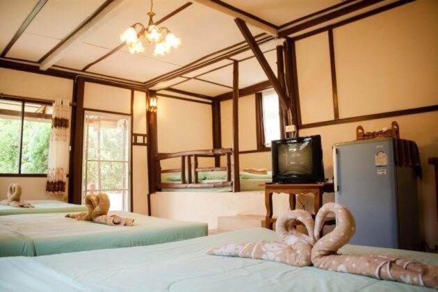 King Room with Mountain View - Photo 1