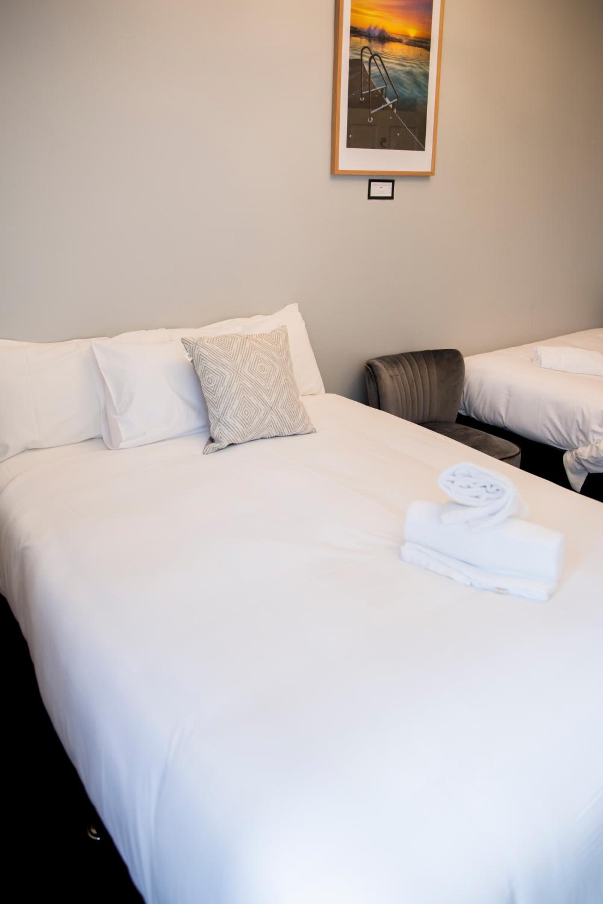 Triple Room with Shared Bathroom photo 2