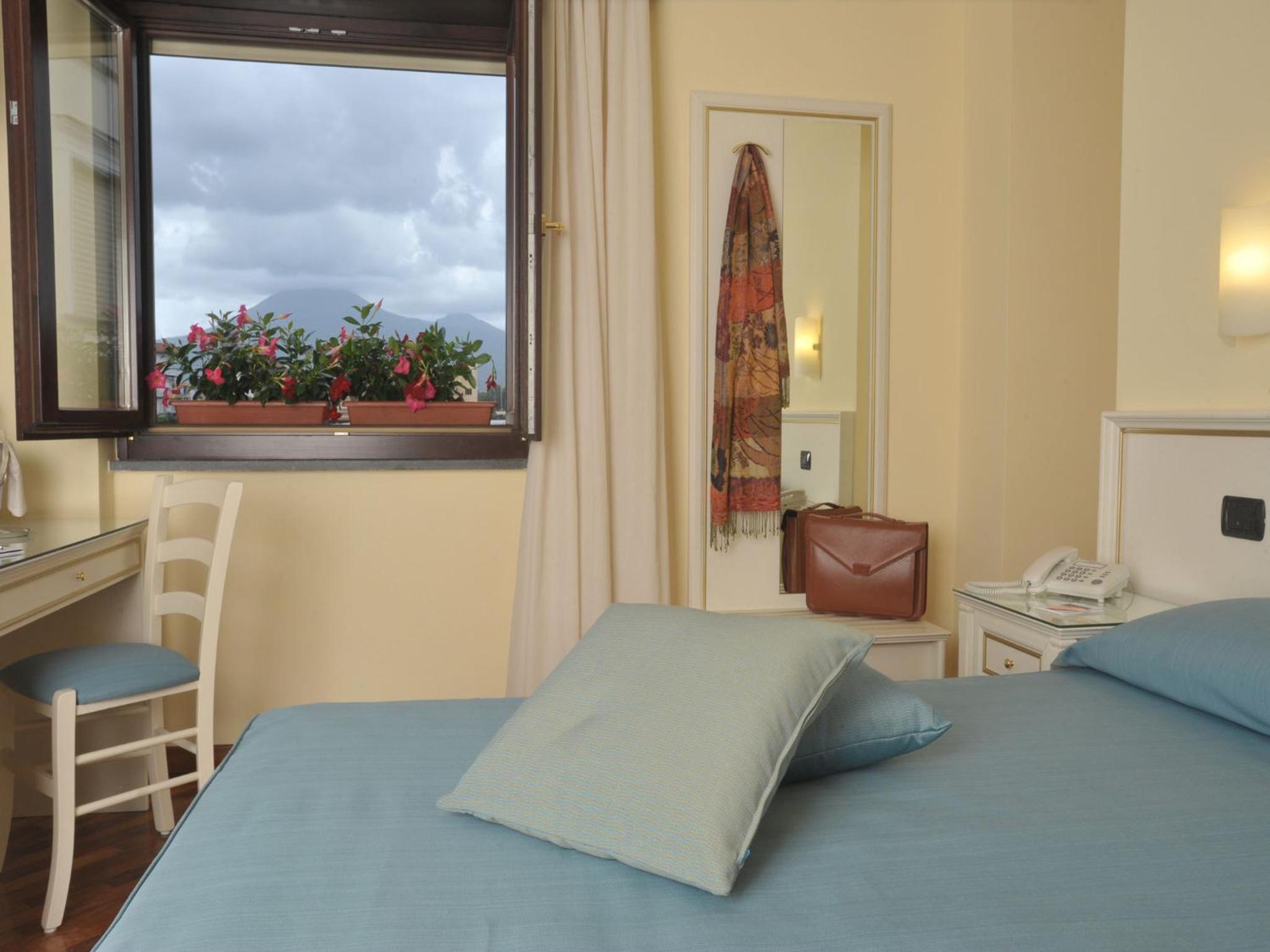 Relax in comfort with picturesque views.