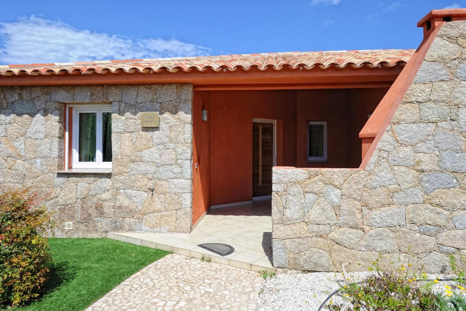 Two-Bedroom Villa photo 3