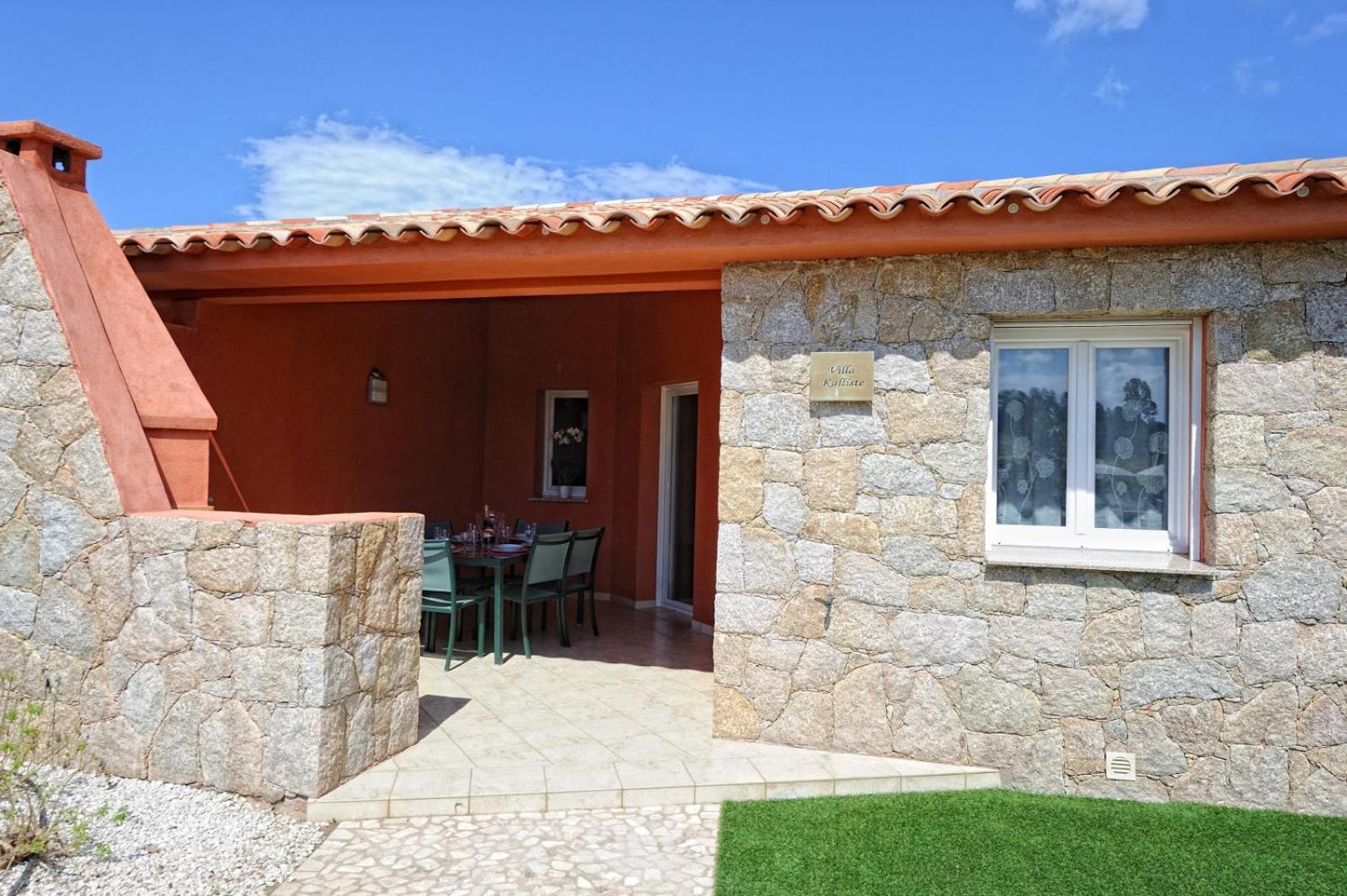 Two-Bedroom Villa photo 2