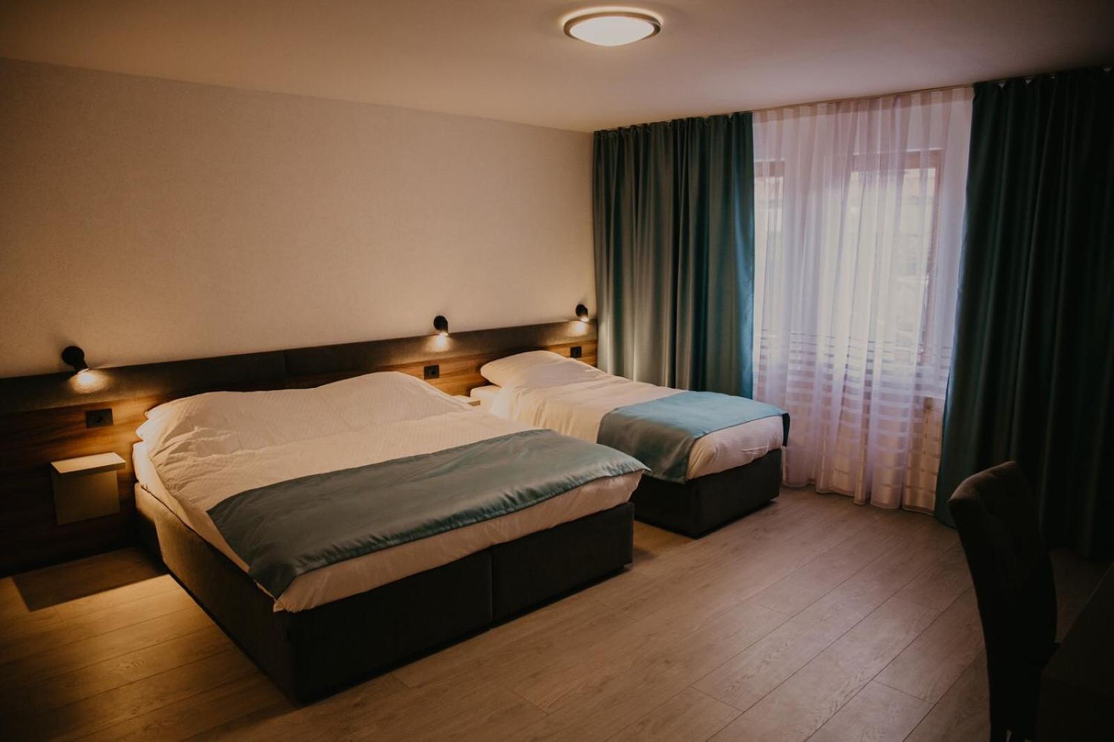 Large Double or Twin Room