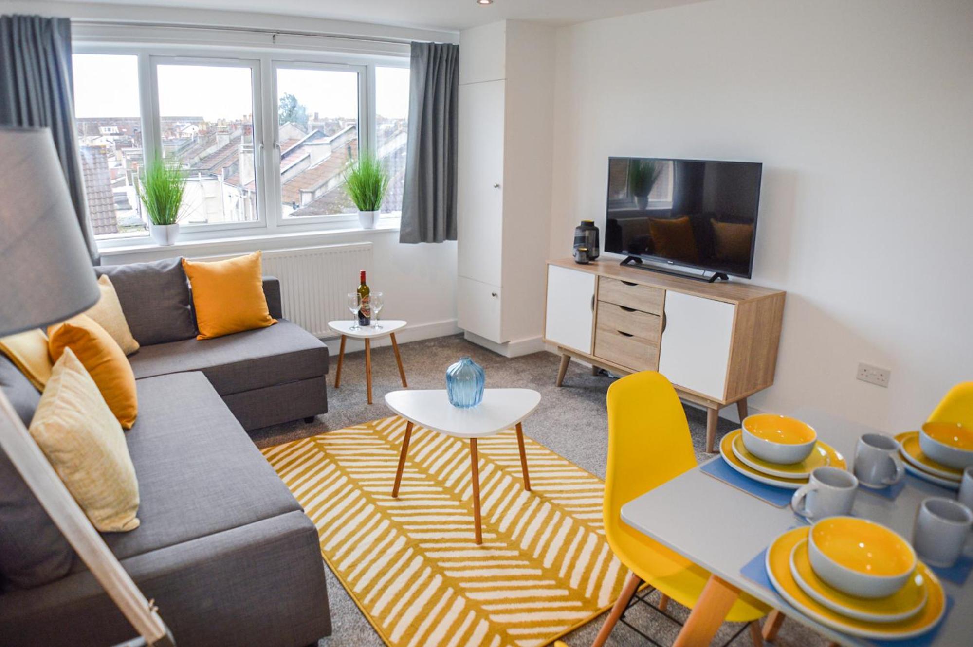 One-Bedroom Apartment