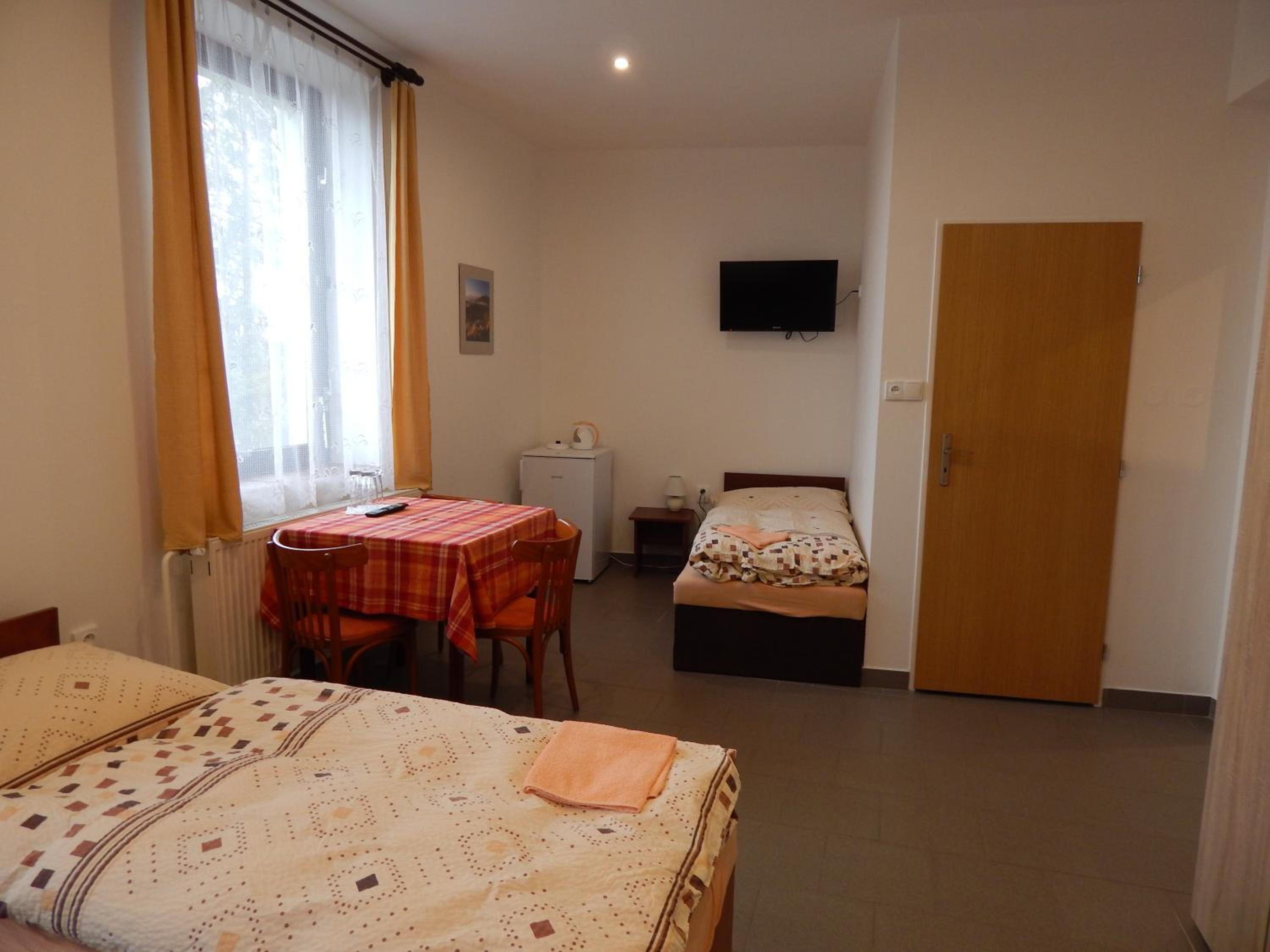Classic Quadruple Room photo 1