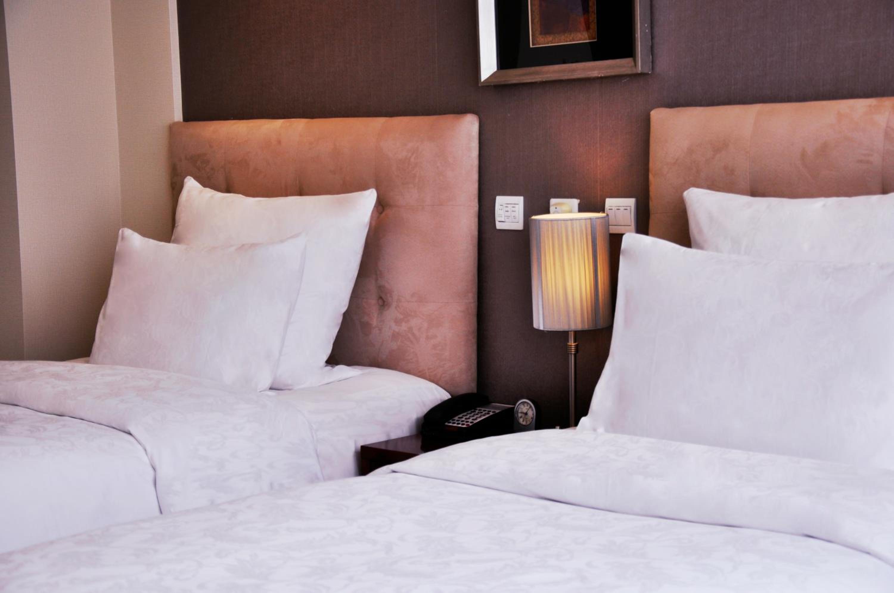 Deluxe Room, 2 Single Size Beds - Photo 1