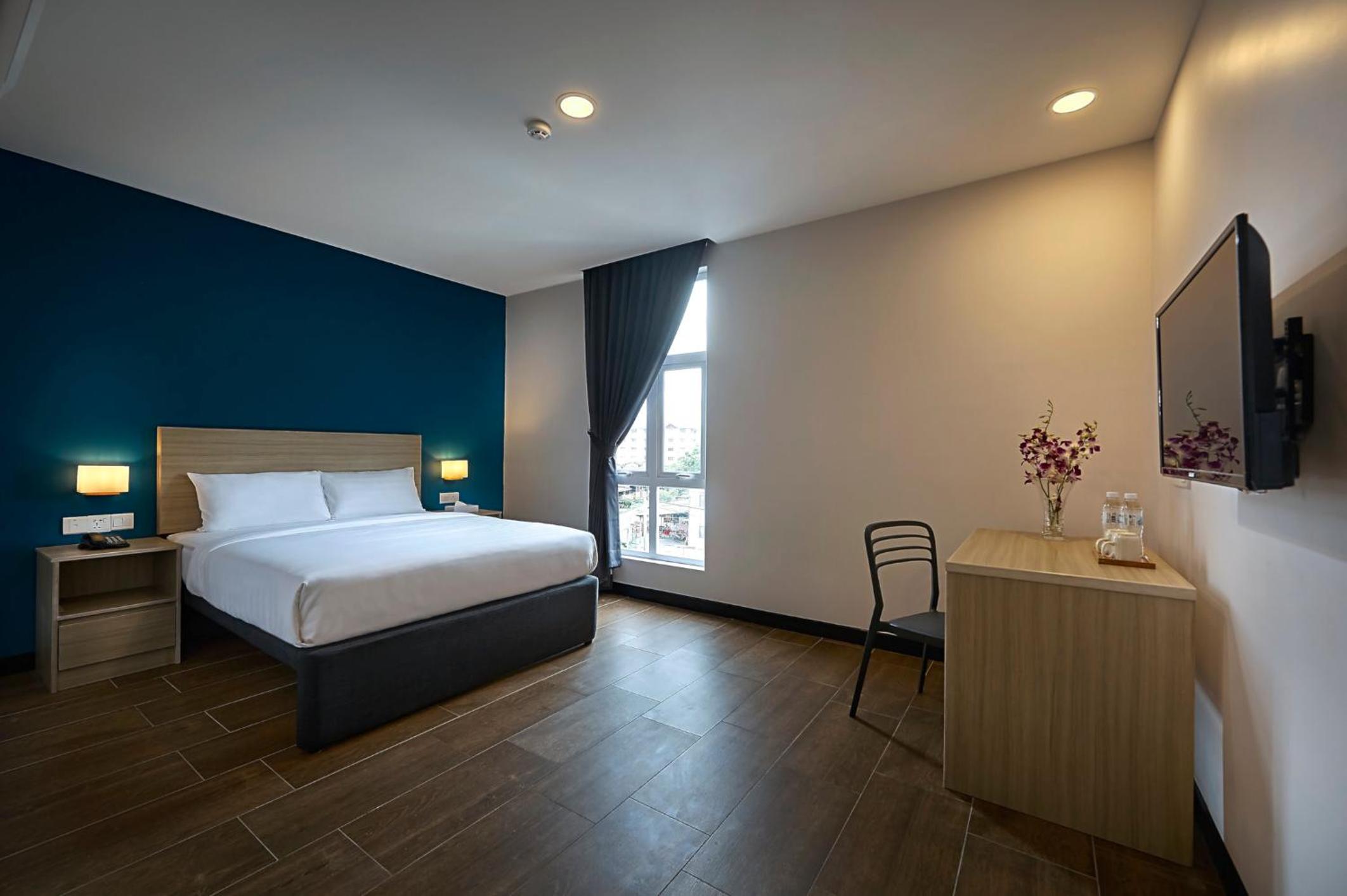 Premier Queen Room - Photo 1