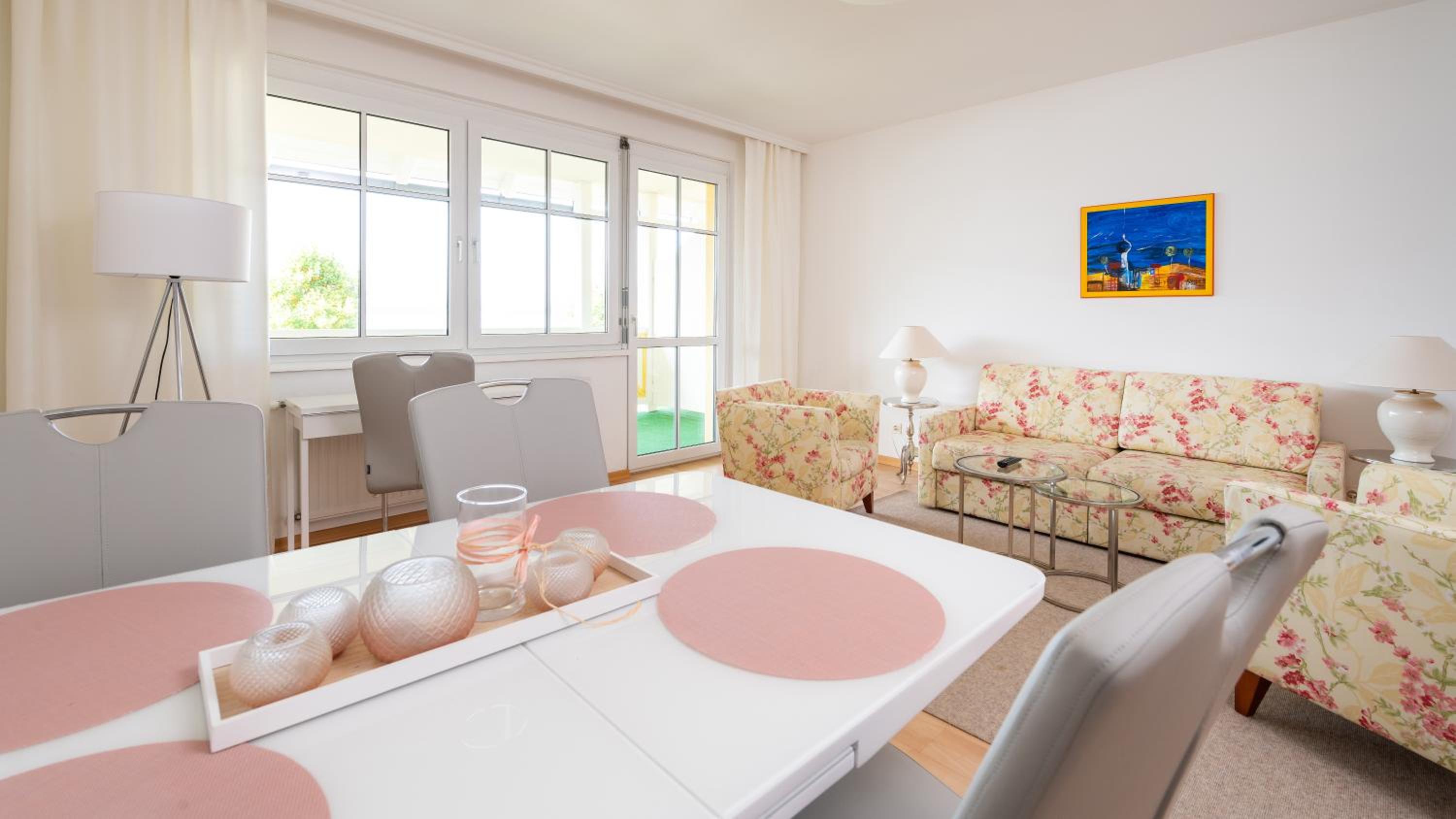 Two Bedroom Maisonette Apartment with Balcony