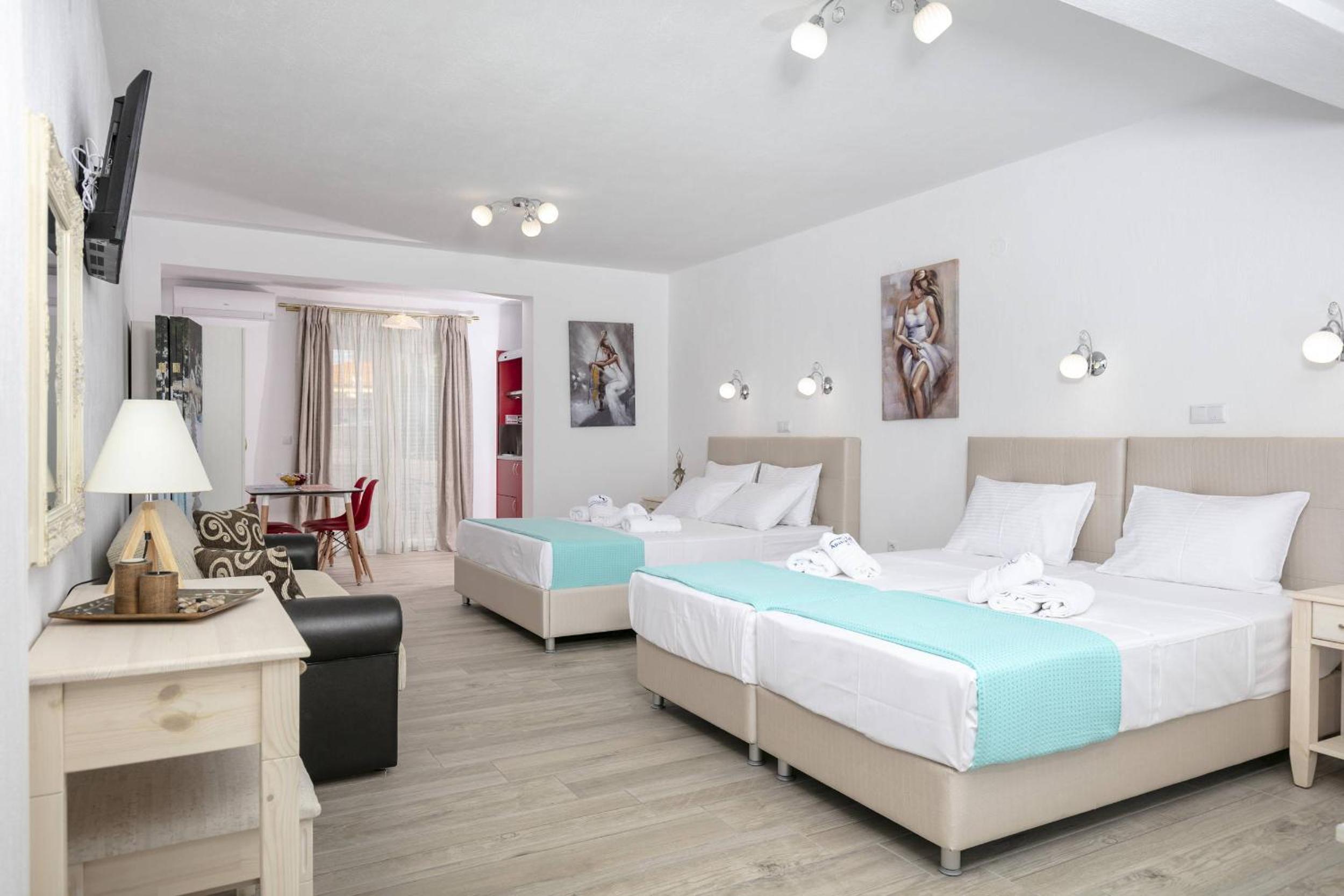 Comfort Quadruple Room