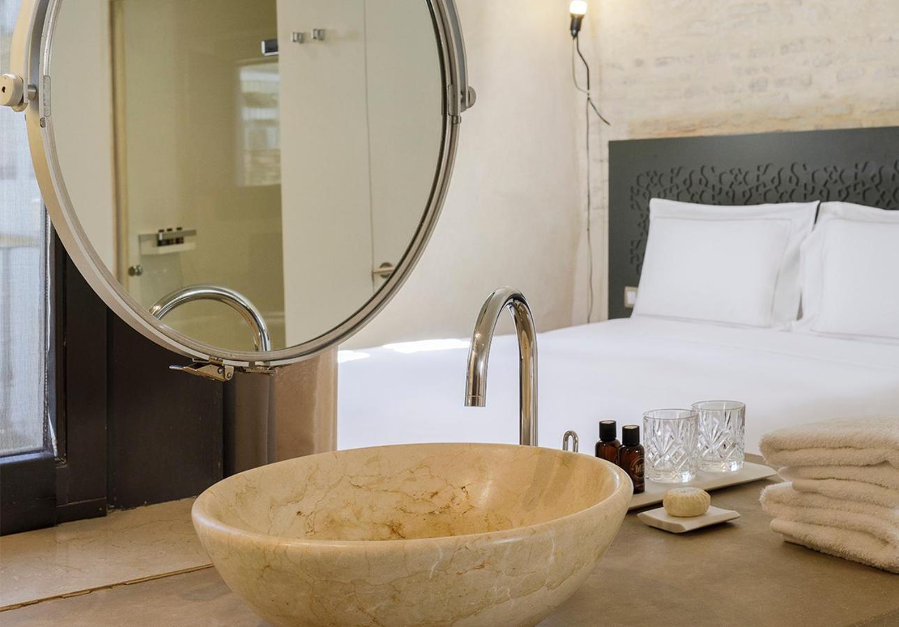 Suite with View - Photo 6