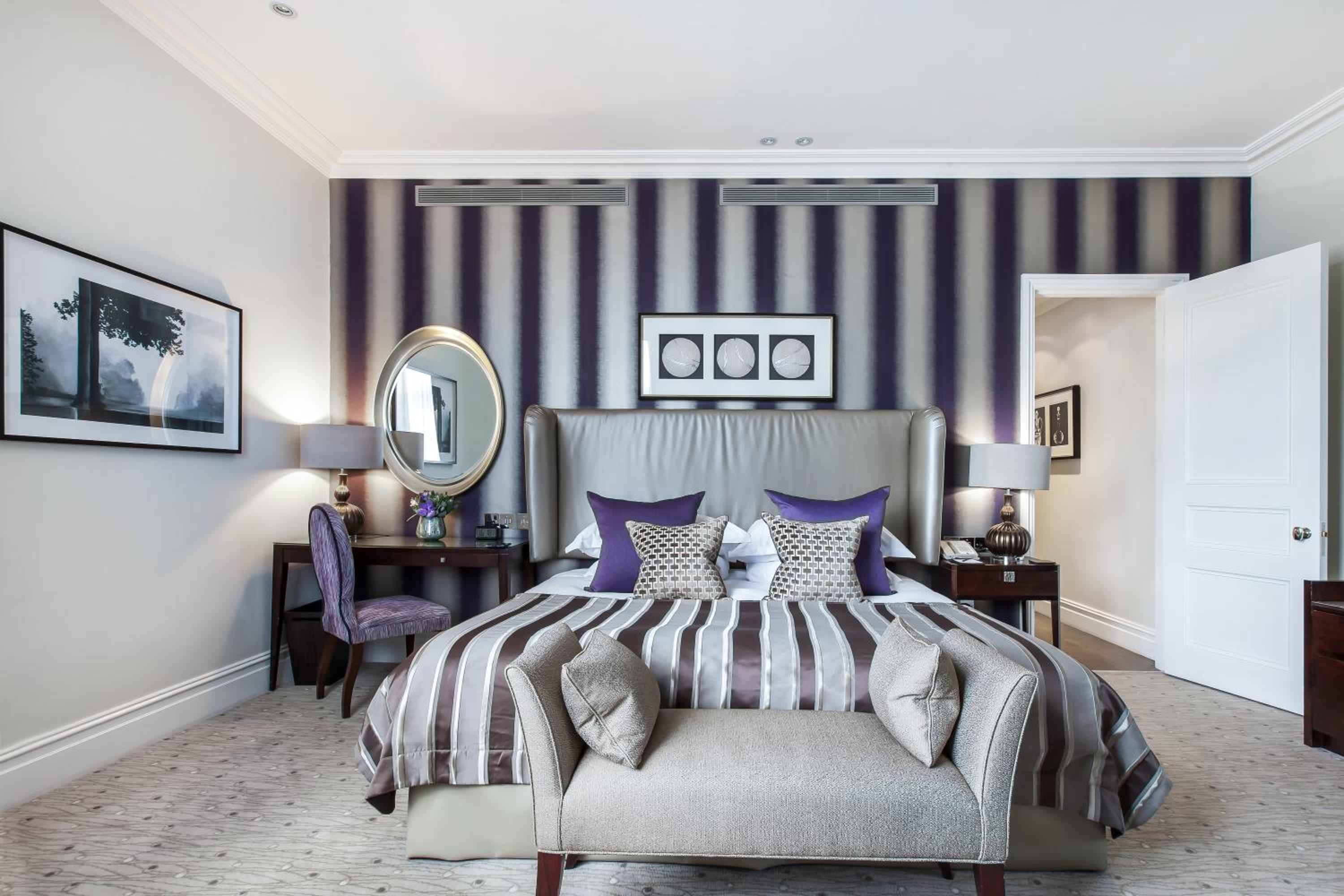 Minsters Deluxe One Bedroom Suite photo 3