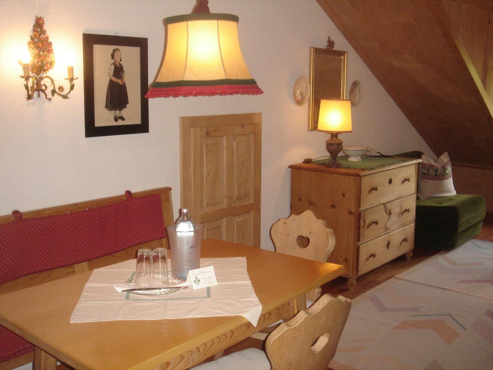 Suite - Photo 3