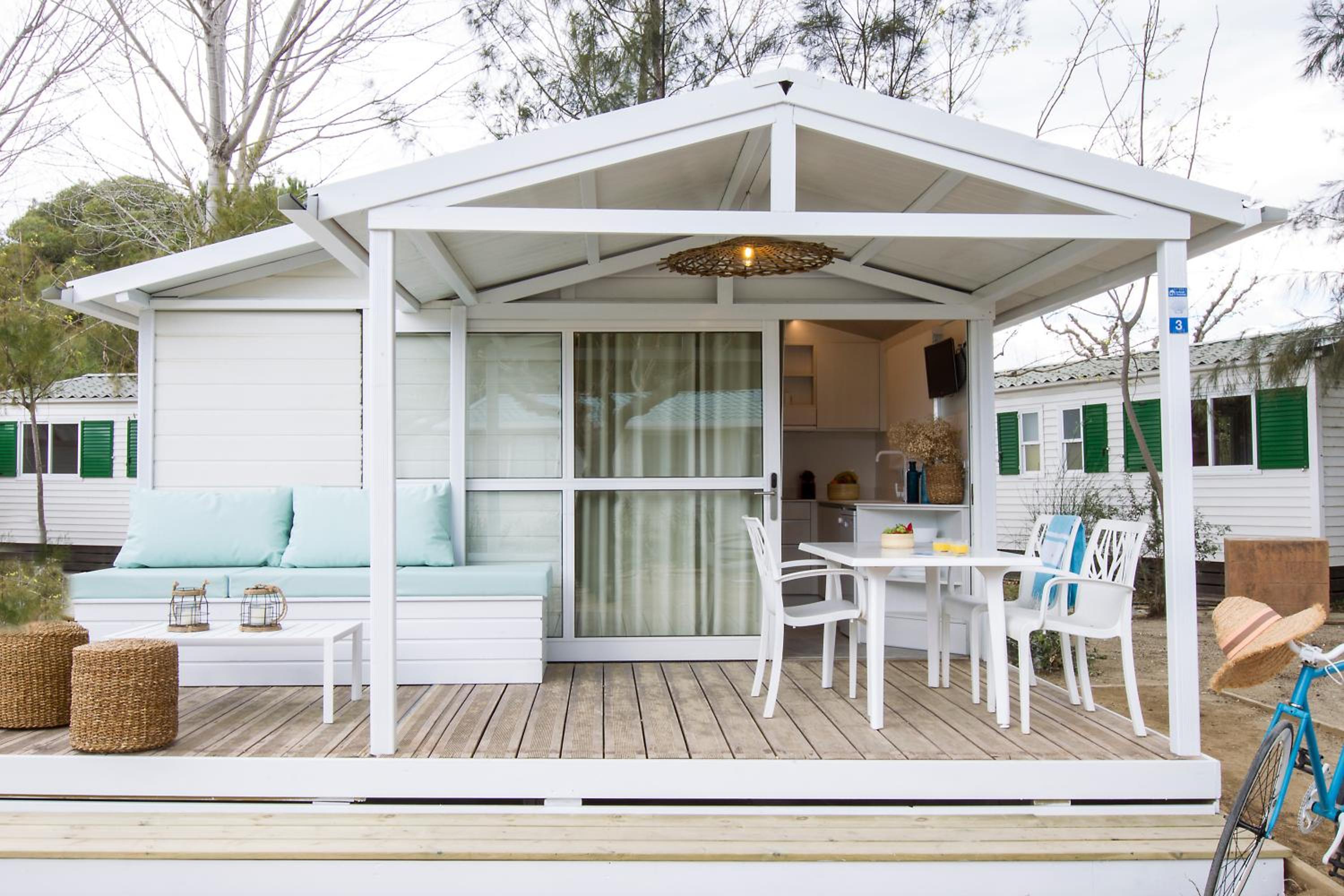 Family Bungalow photo 2