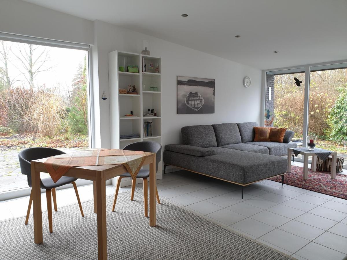 One-Bedroom House photo 1