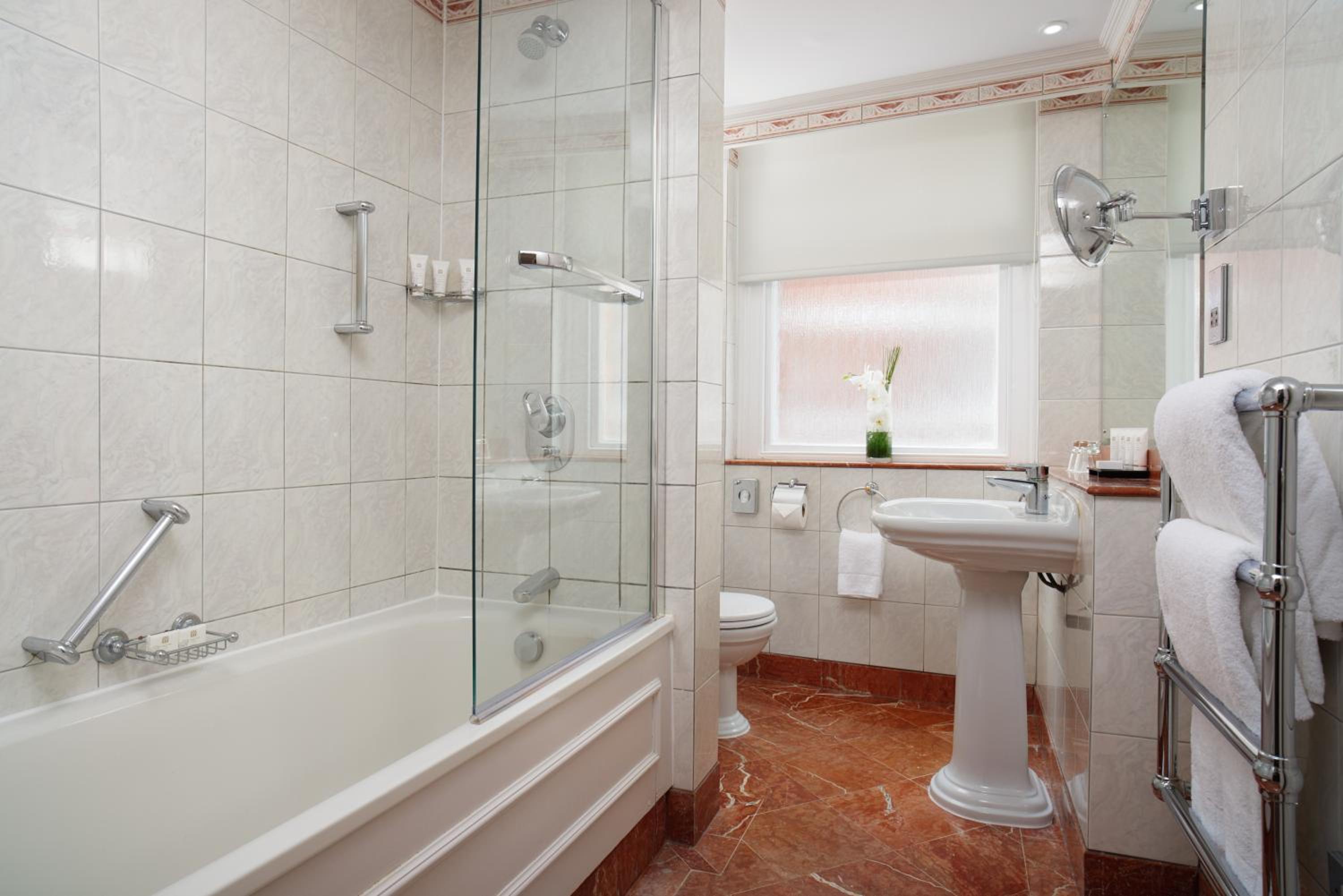 Superior Junior Suite photo 2