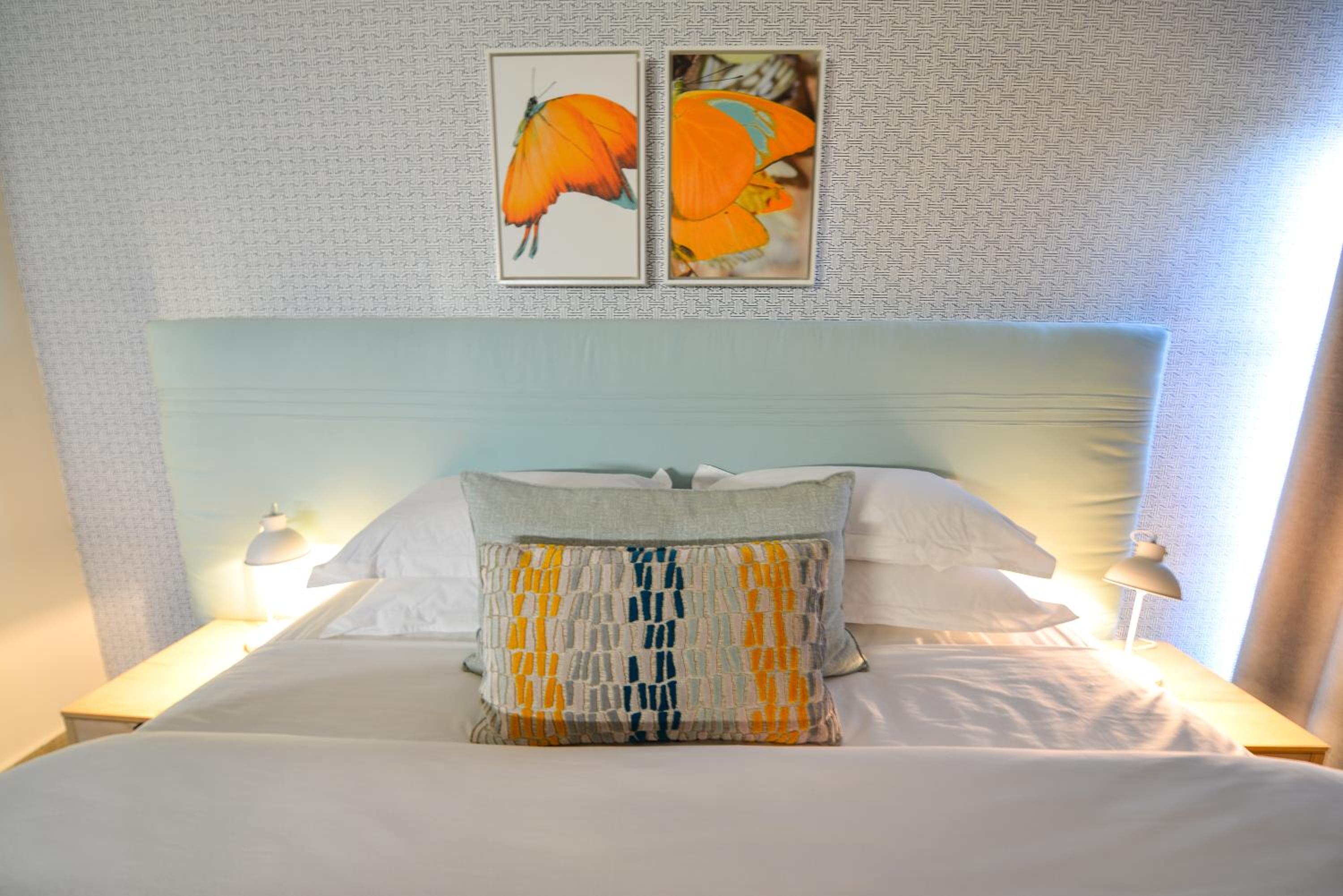 Deluxe Queen Room - Photo 3