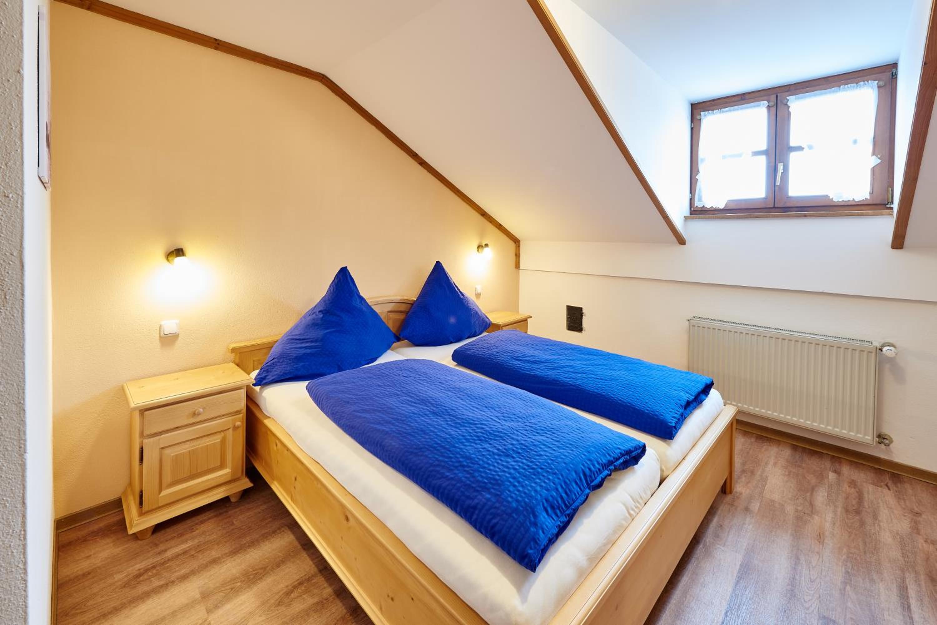 Double Room - Photo 2