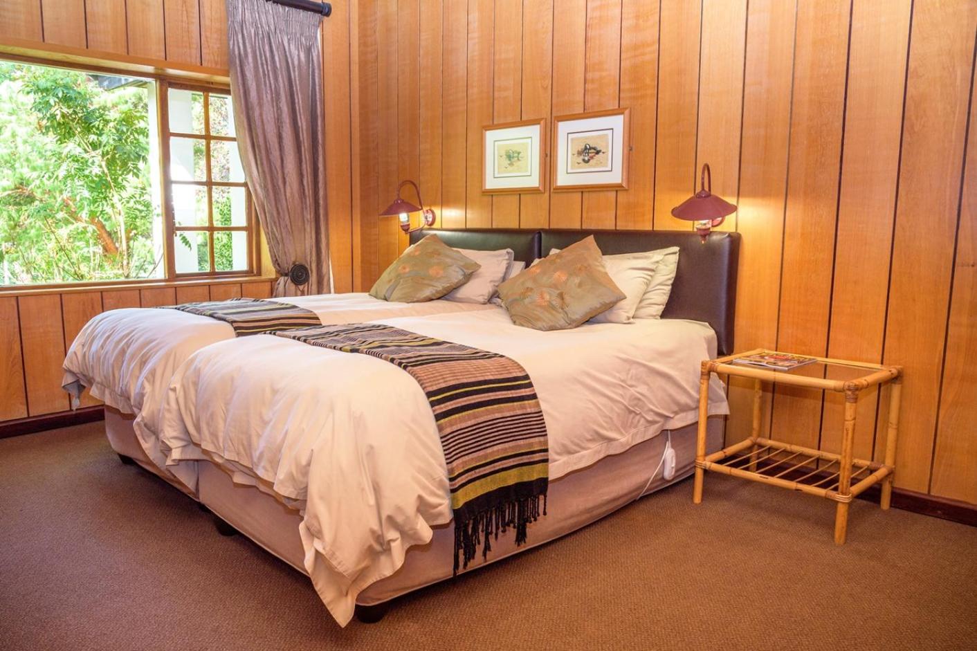 Standard Twin Room - Photo 3