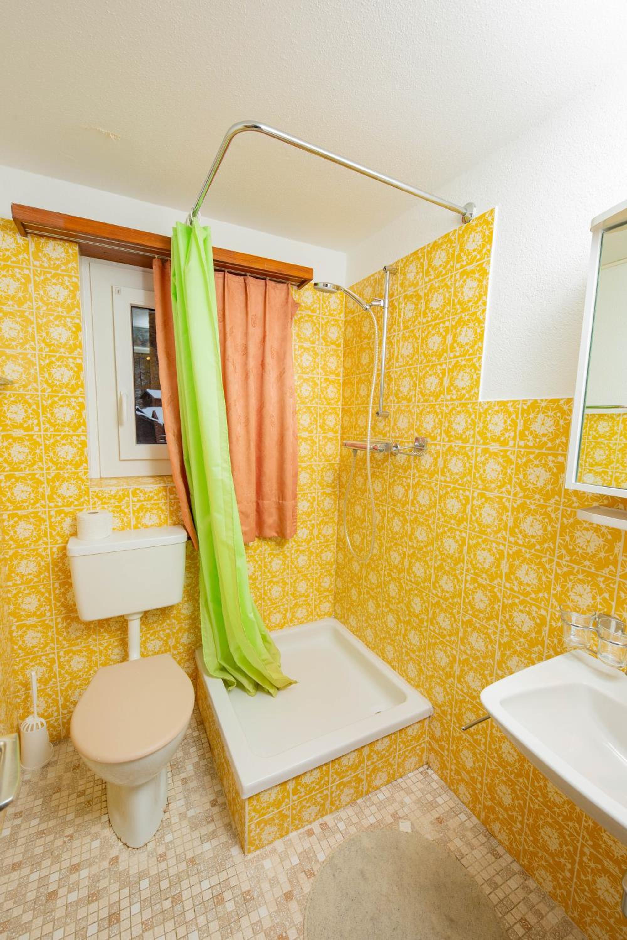 Studio Apartment - Photo 5