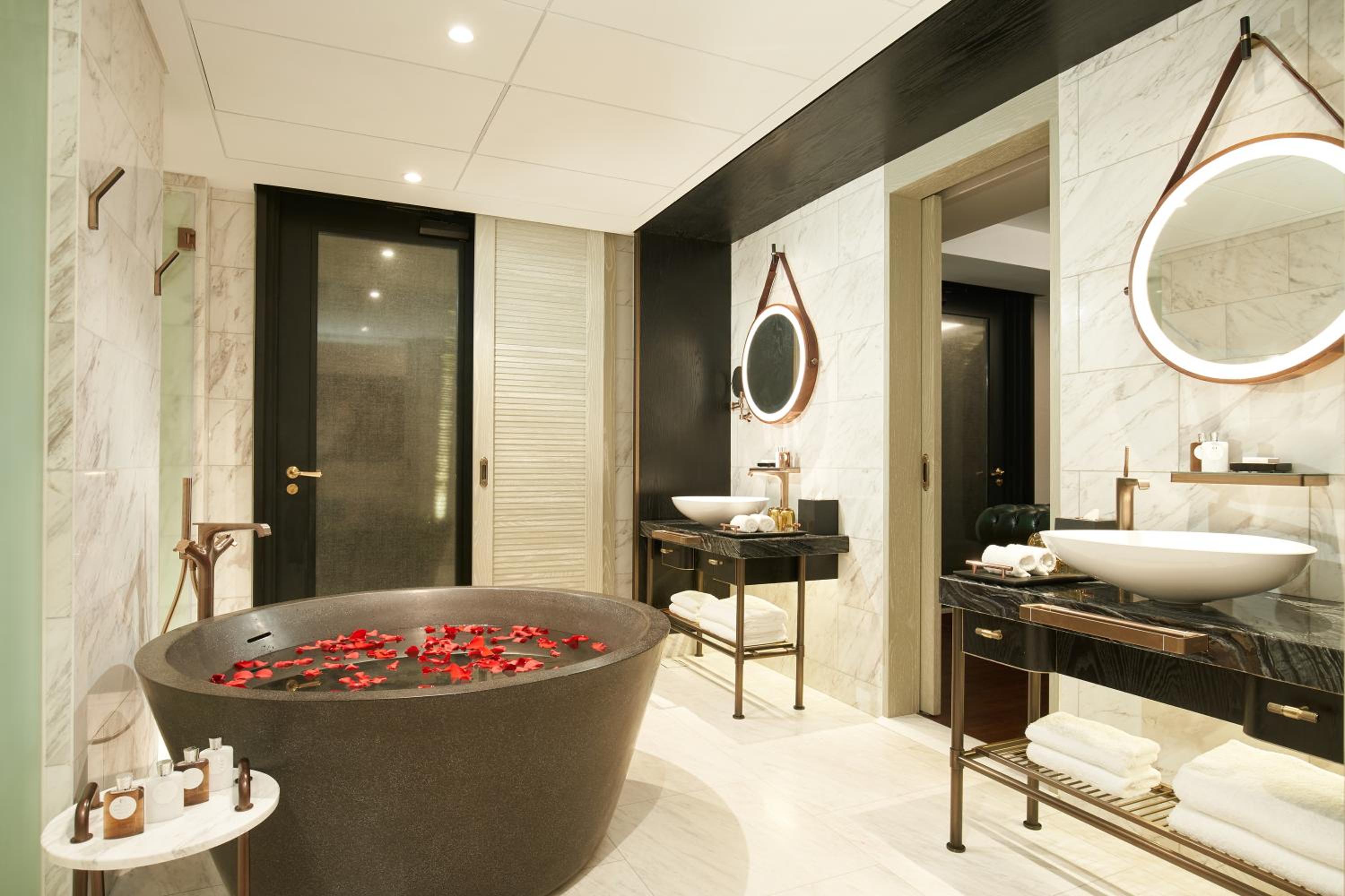 Garden Suite Garden Suite