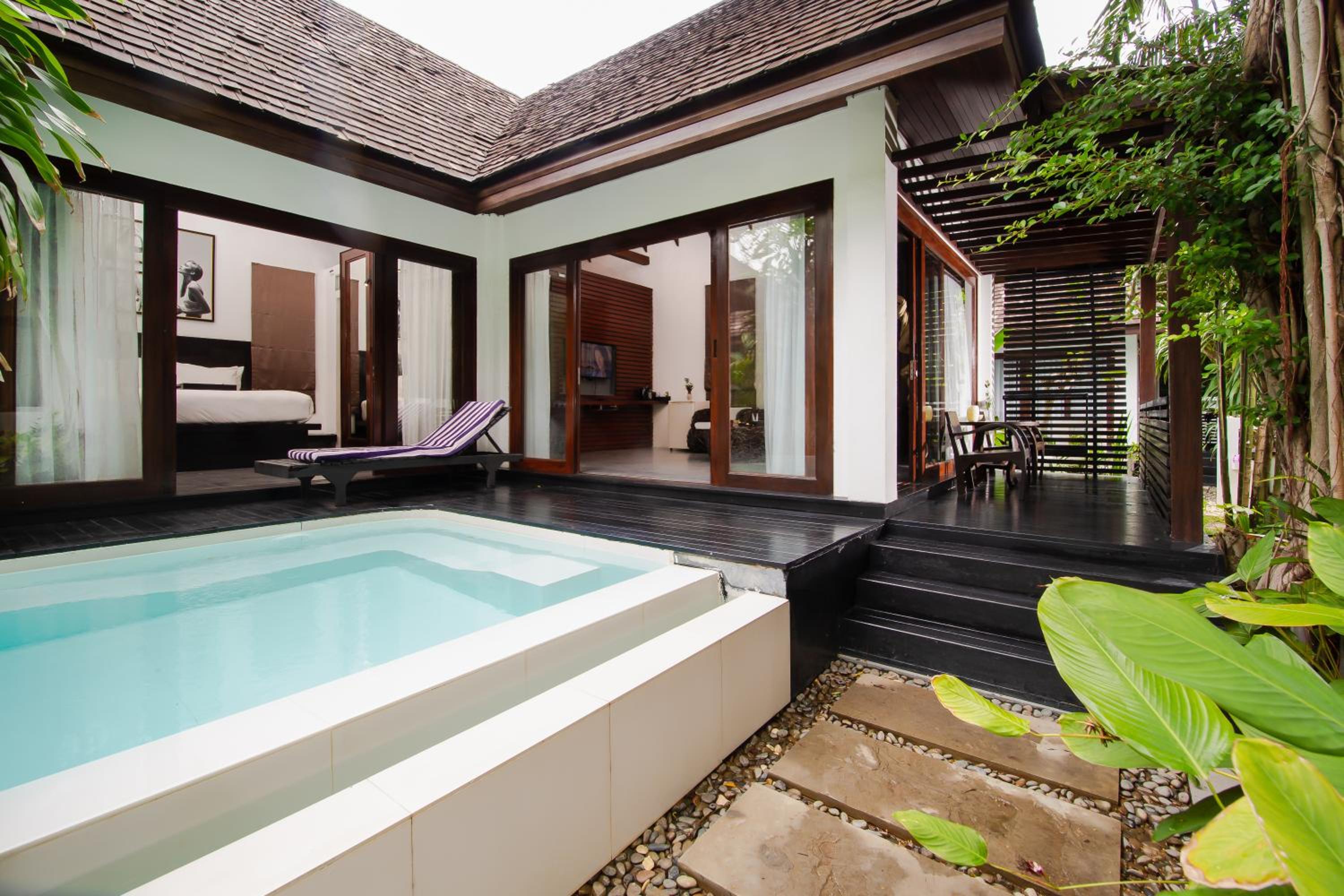 Tropical Pool Villa - Photo 20