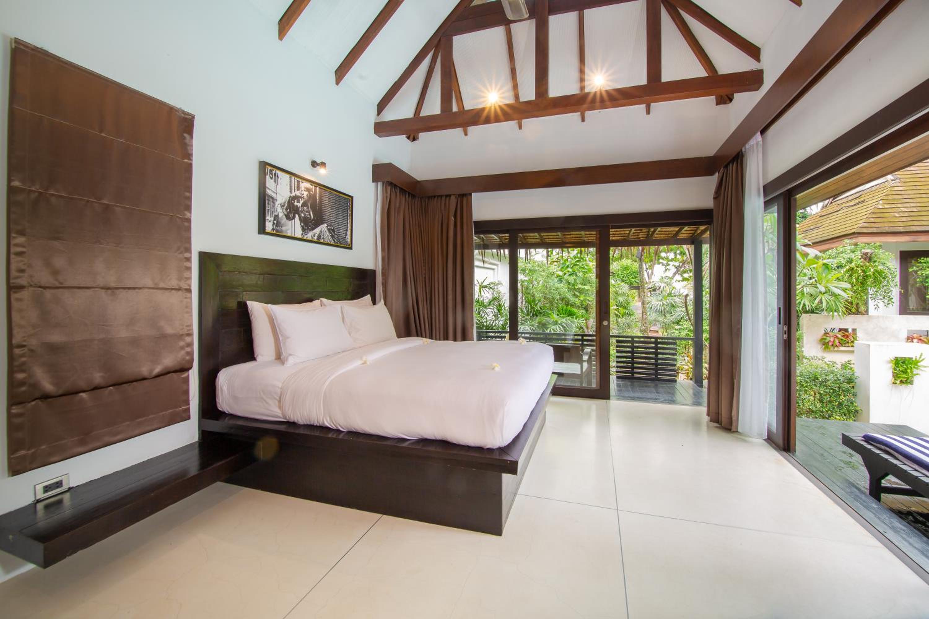 Tropical Pool Villa - Photo 21