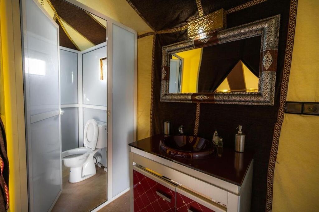Casablanca Tent - Photo 4