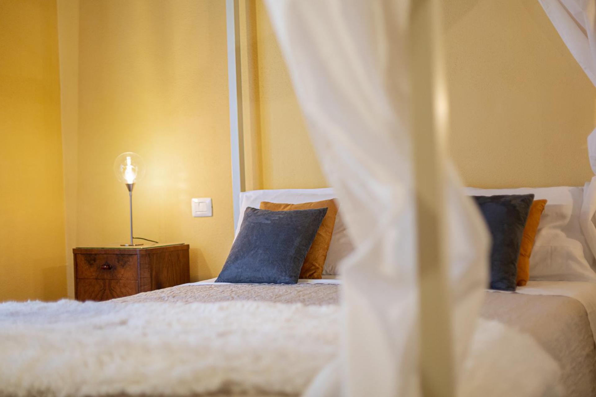 Junior Suite with Balcony - Photo 1