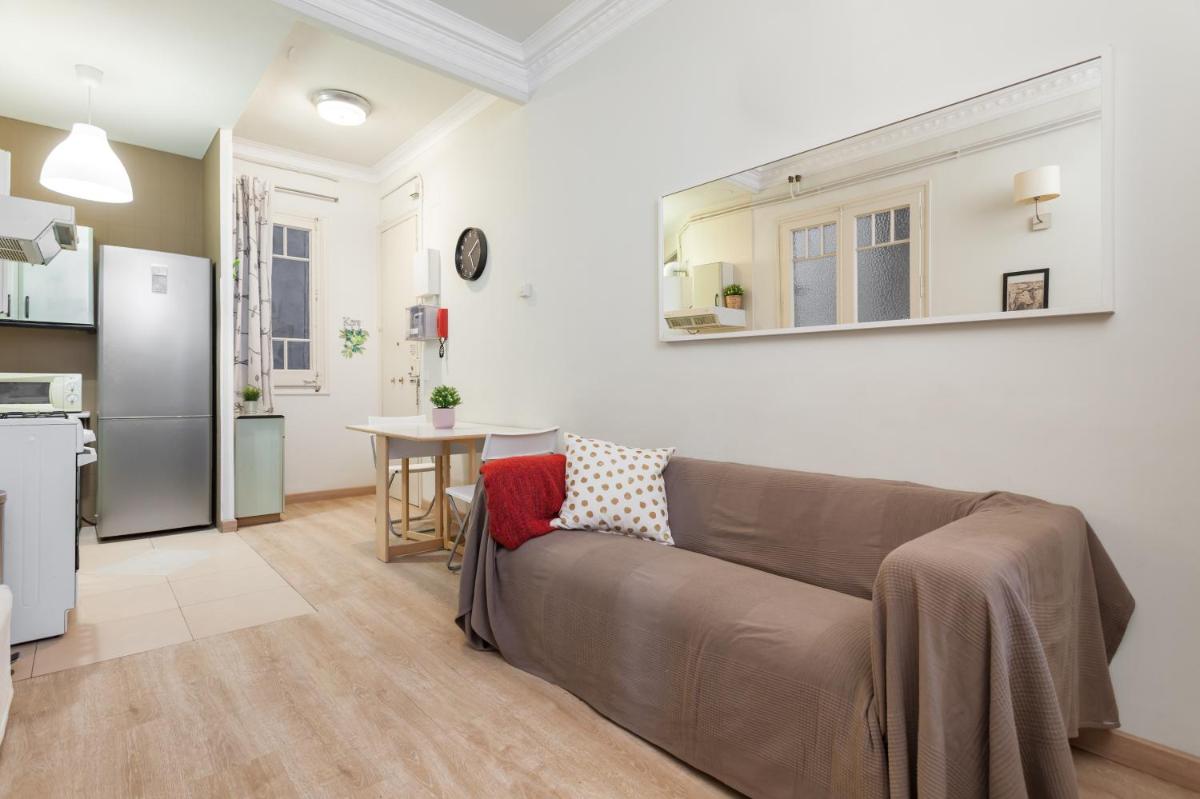 Three-Bedroom Apartment photo 1
