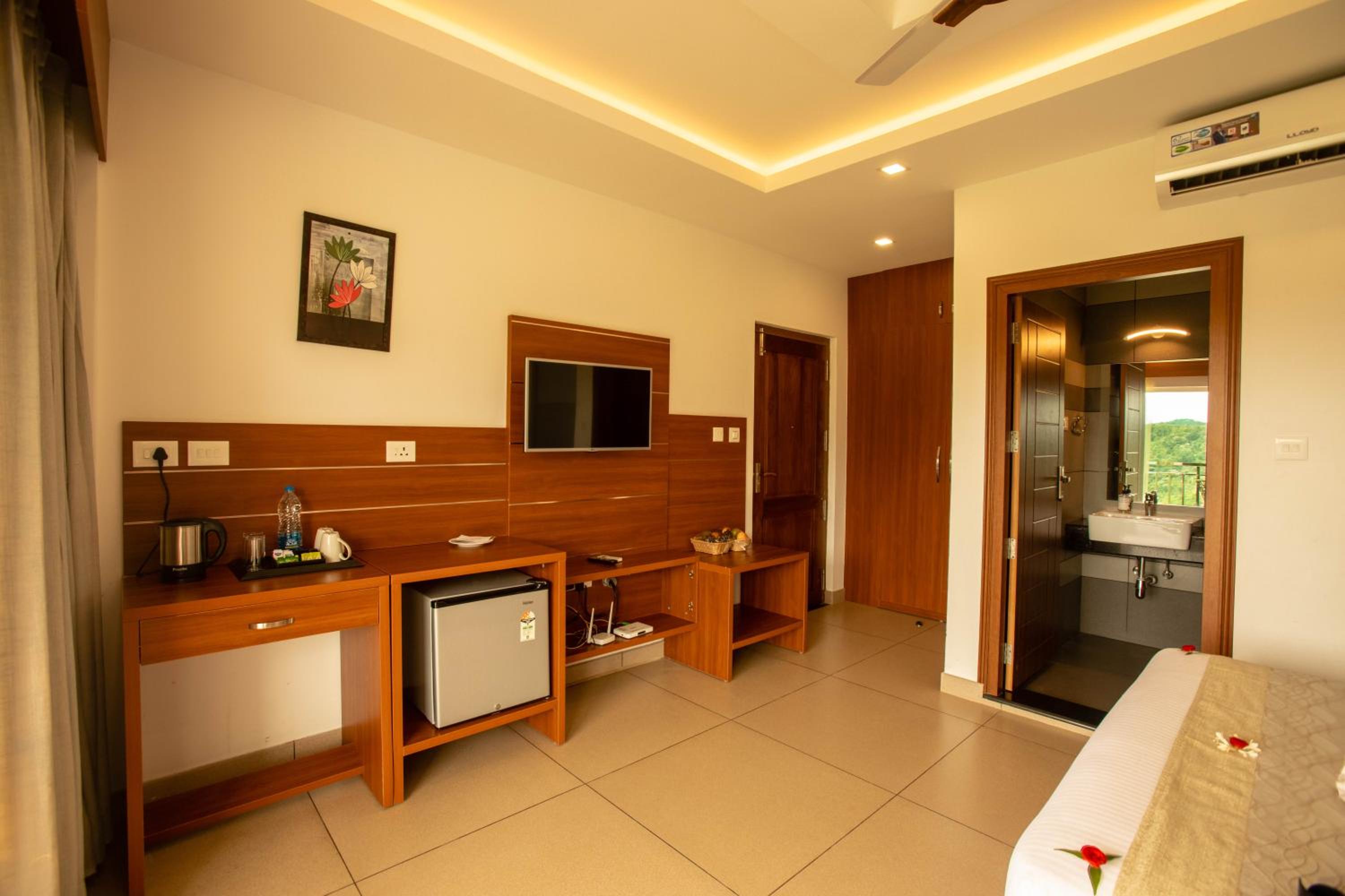Superior Double Room - Photo 8