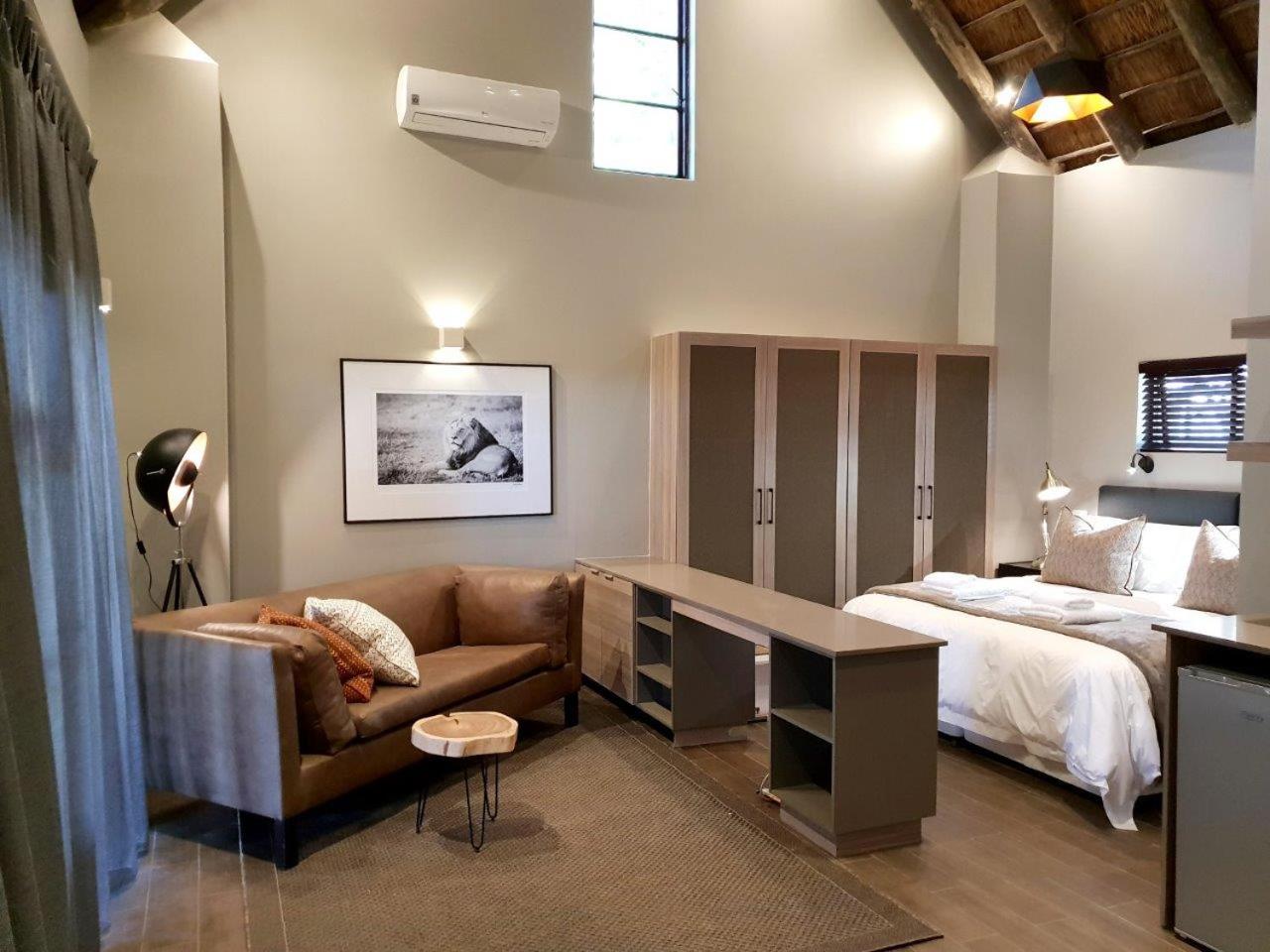 Standard Double Room - Photo 6
