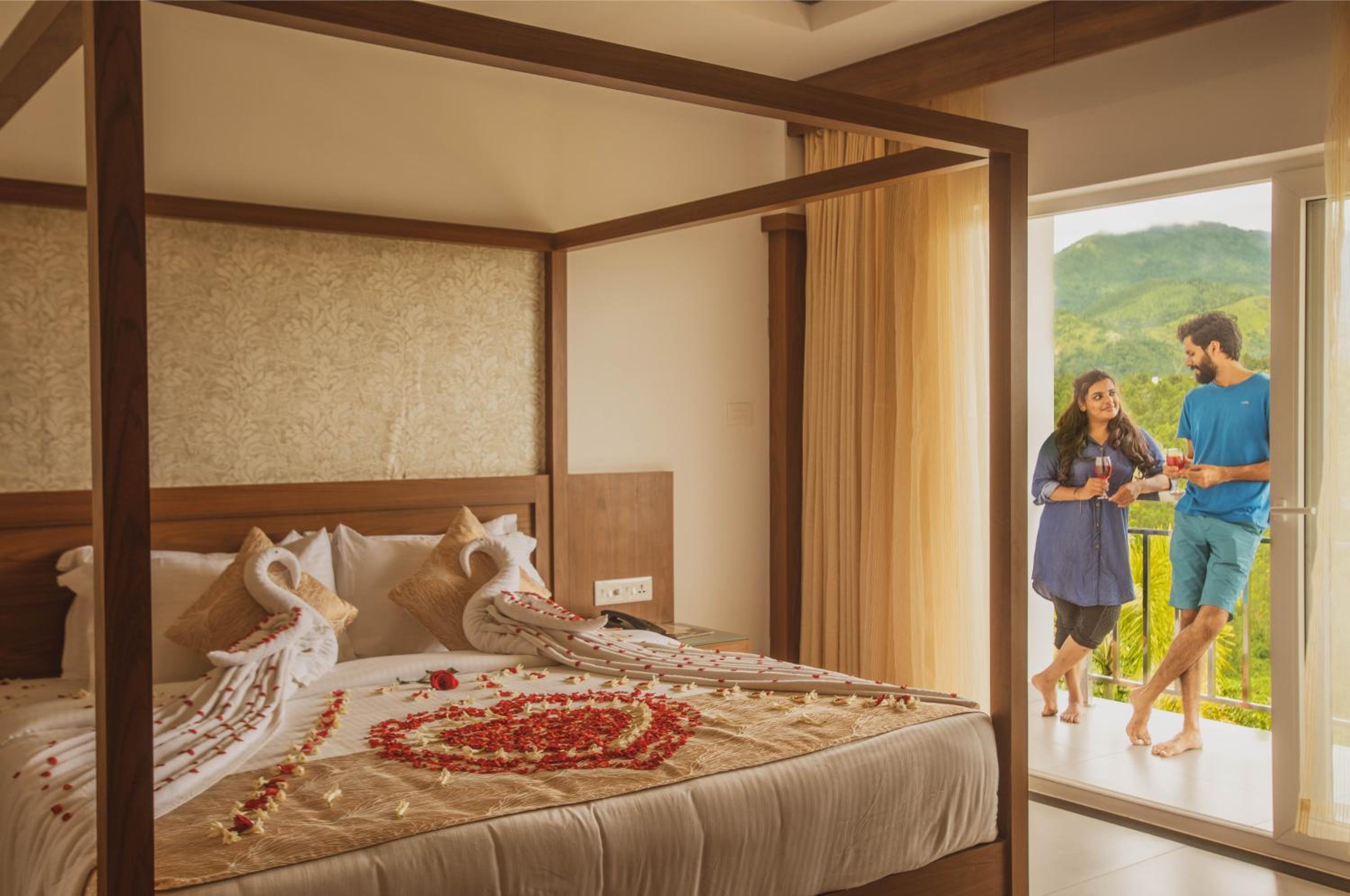 Suite with Lake View - Photo 4