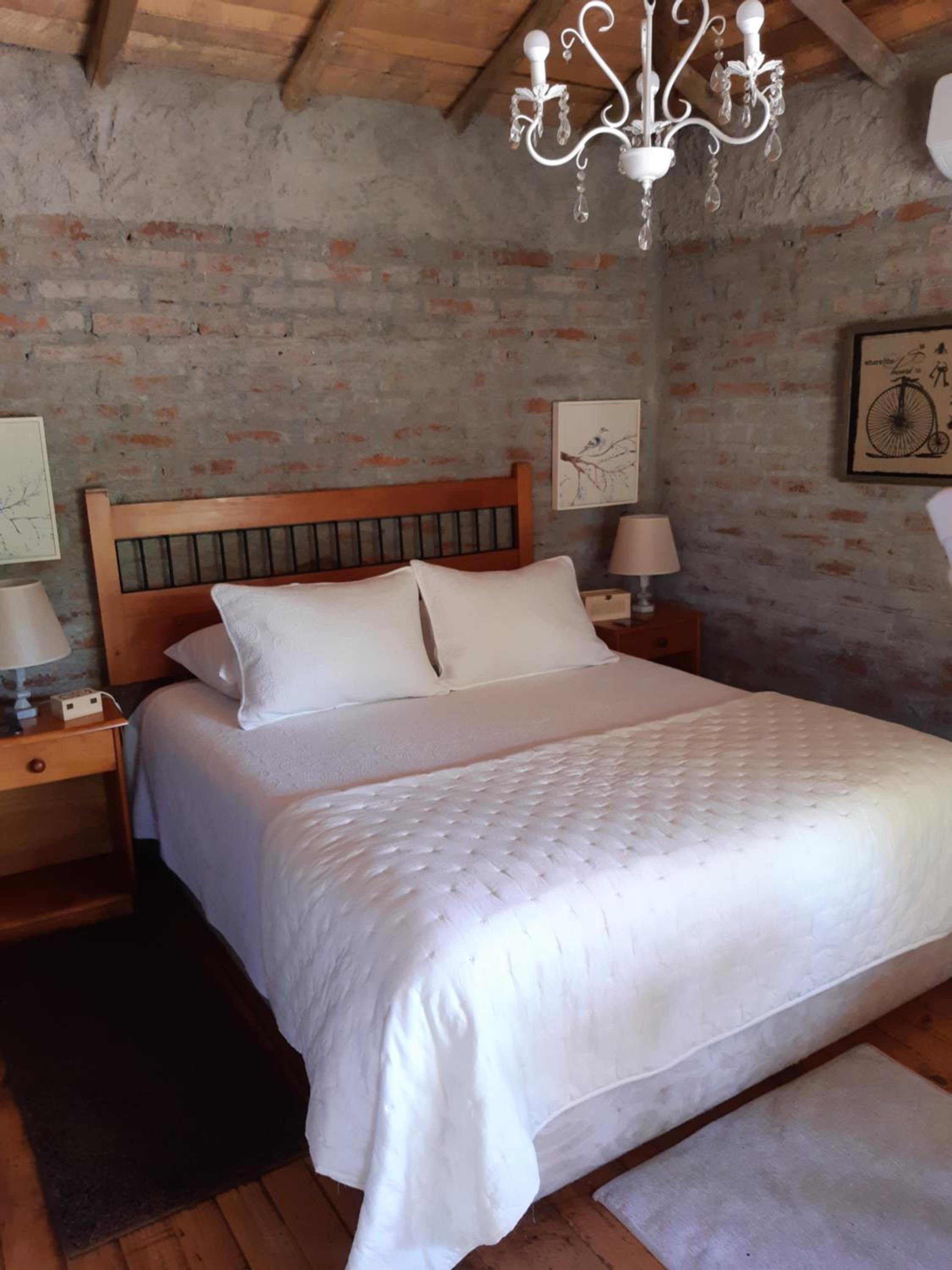 Deluxe Double Room with Shower photo 1