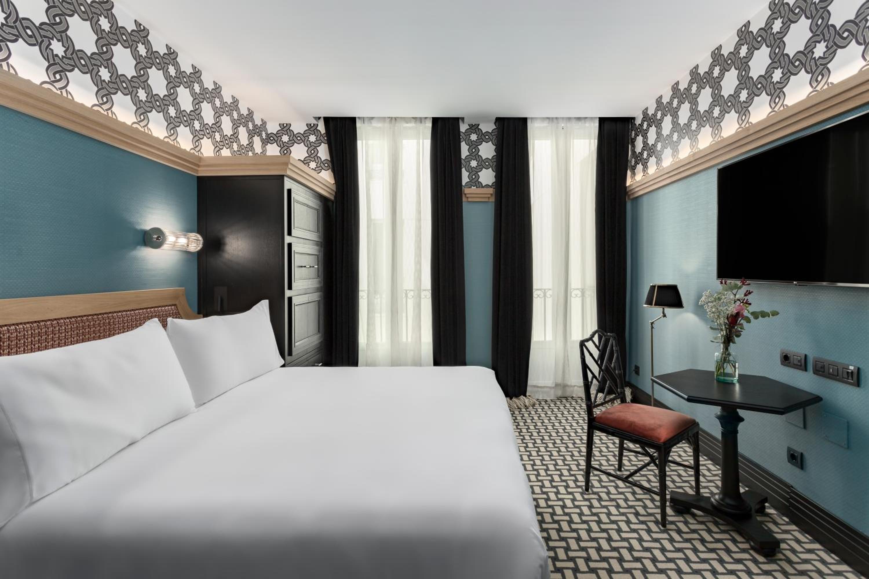 Double Room - Photo 6