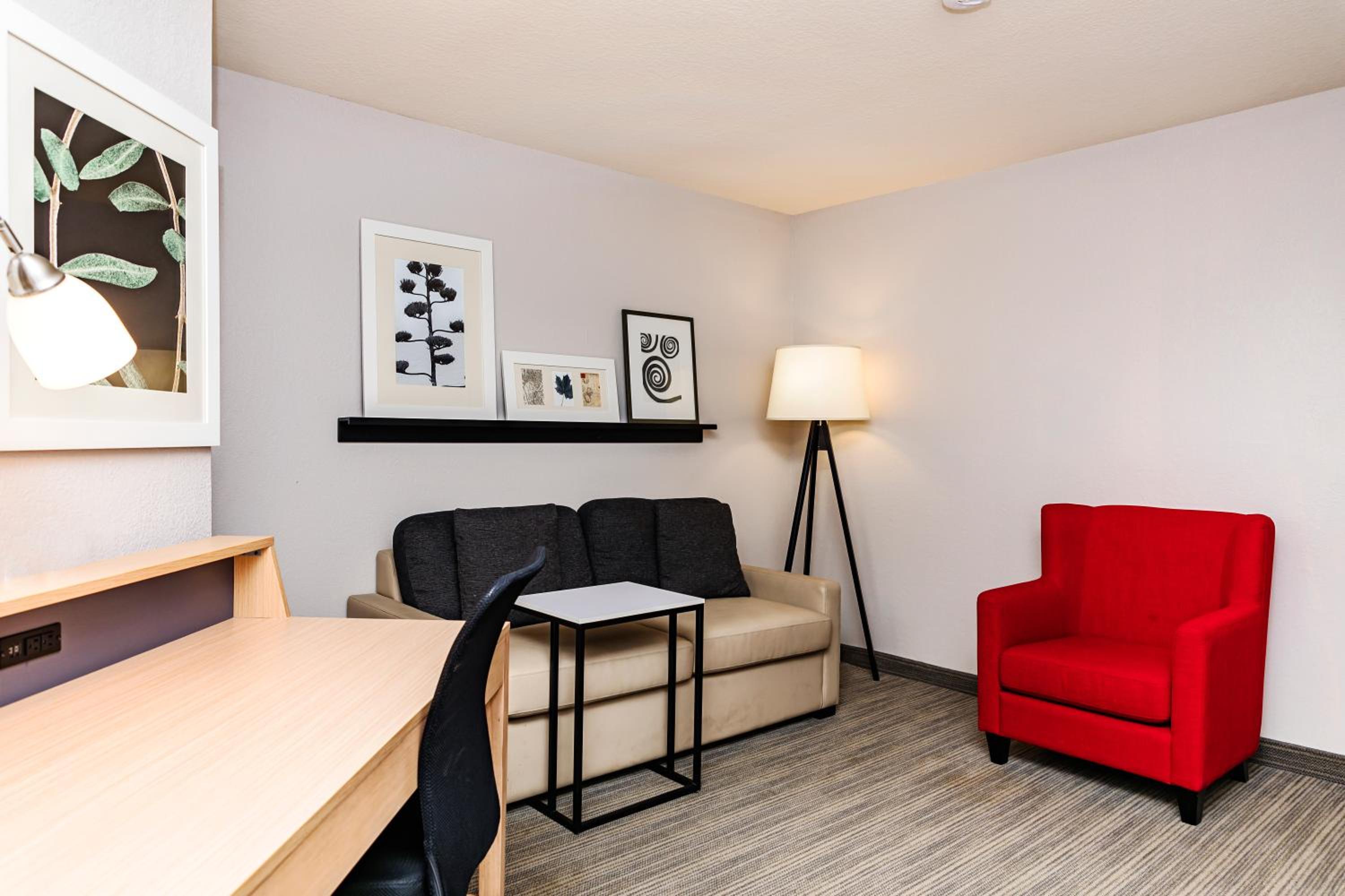 King Suite - Photo 7