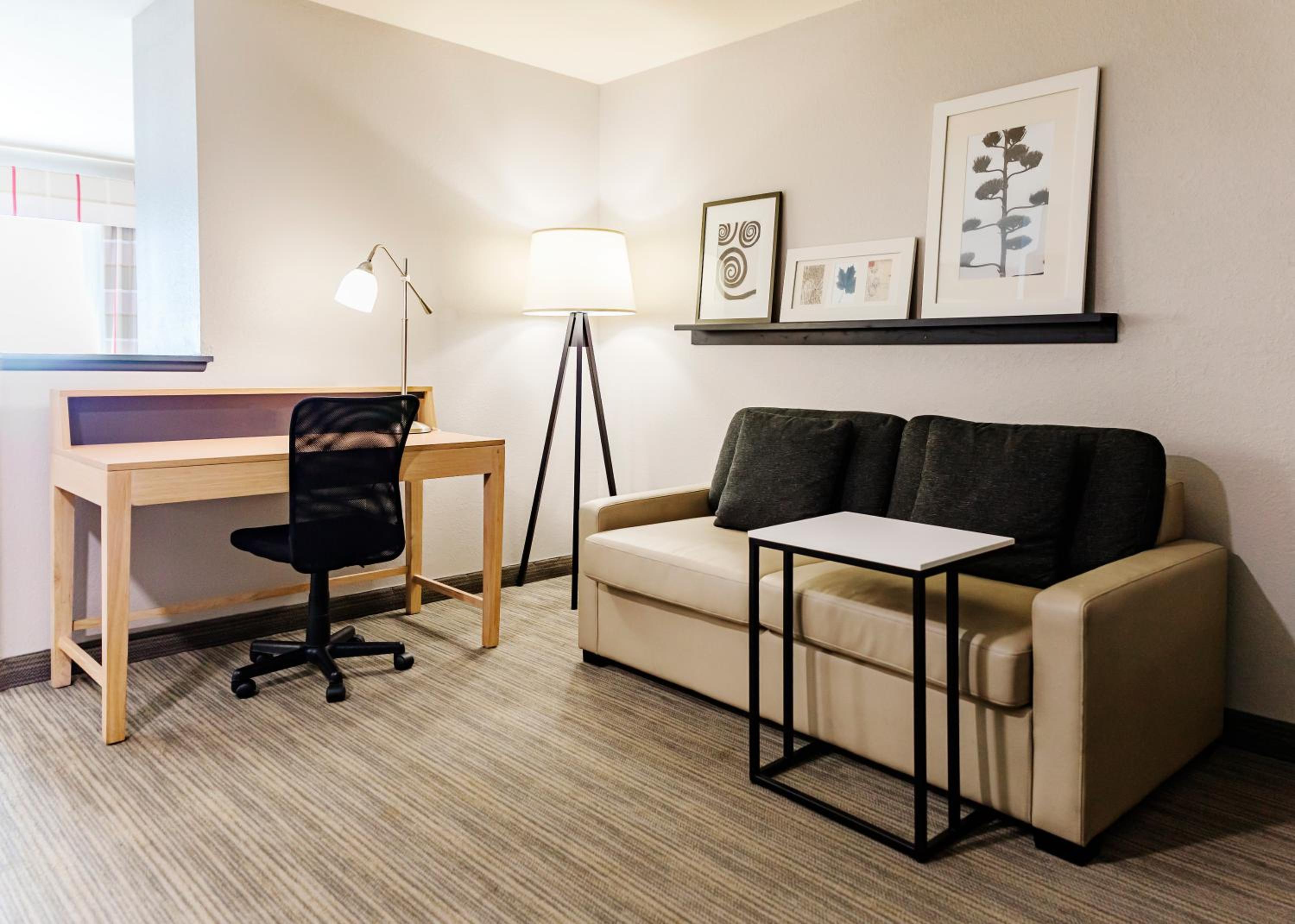 King Suite - Photo 6