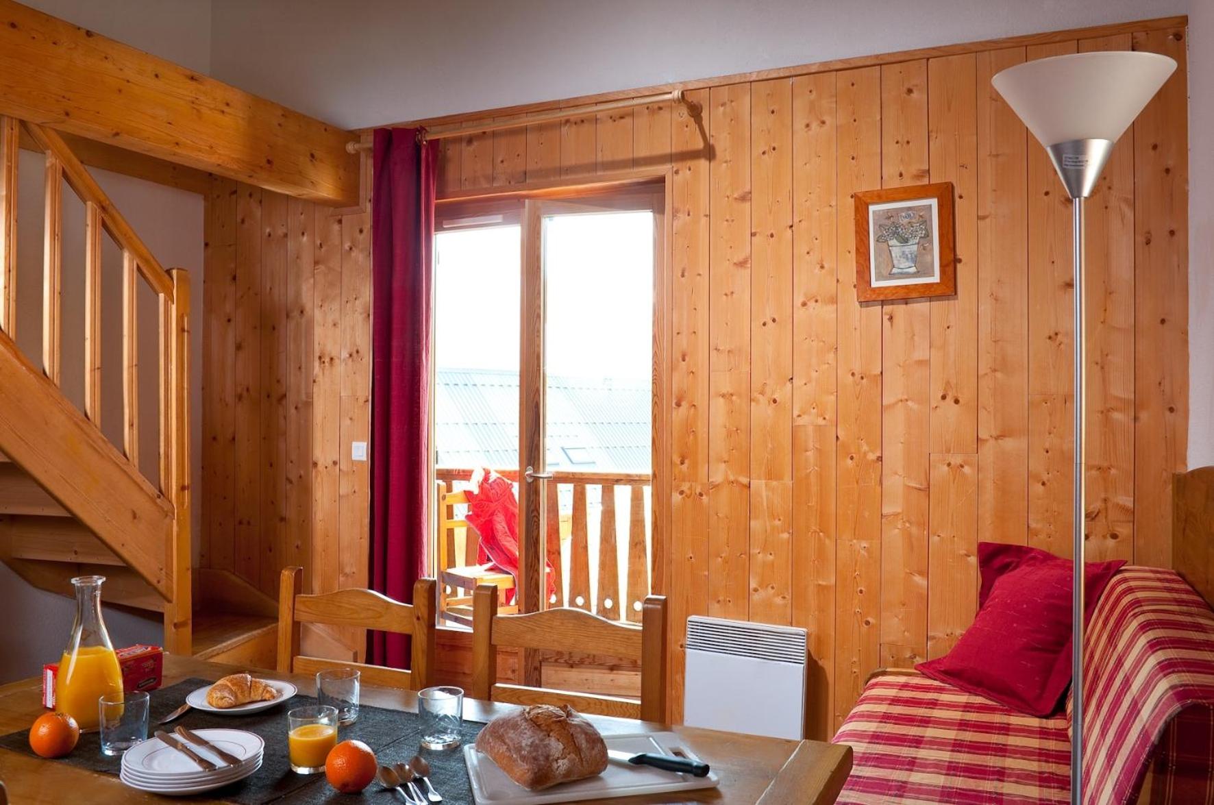 One bedroom apartment + Mezzanine + Mountain Corner 8 people photo 1