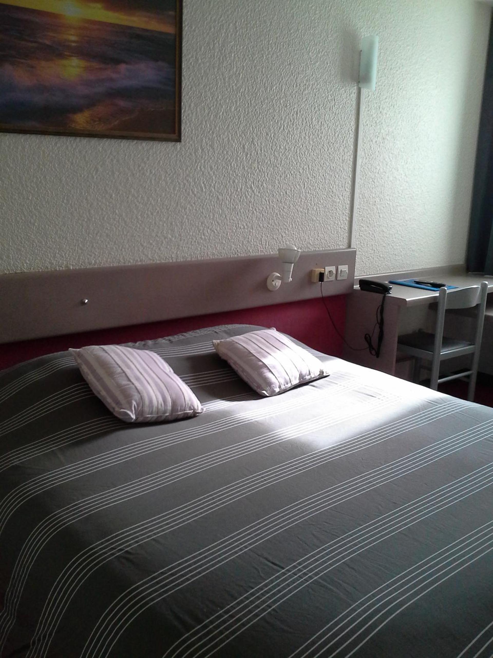 Double Room - Photo 22