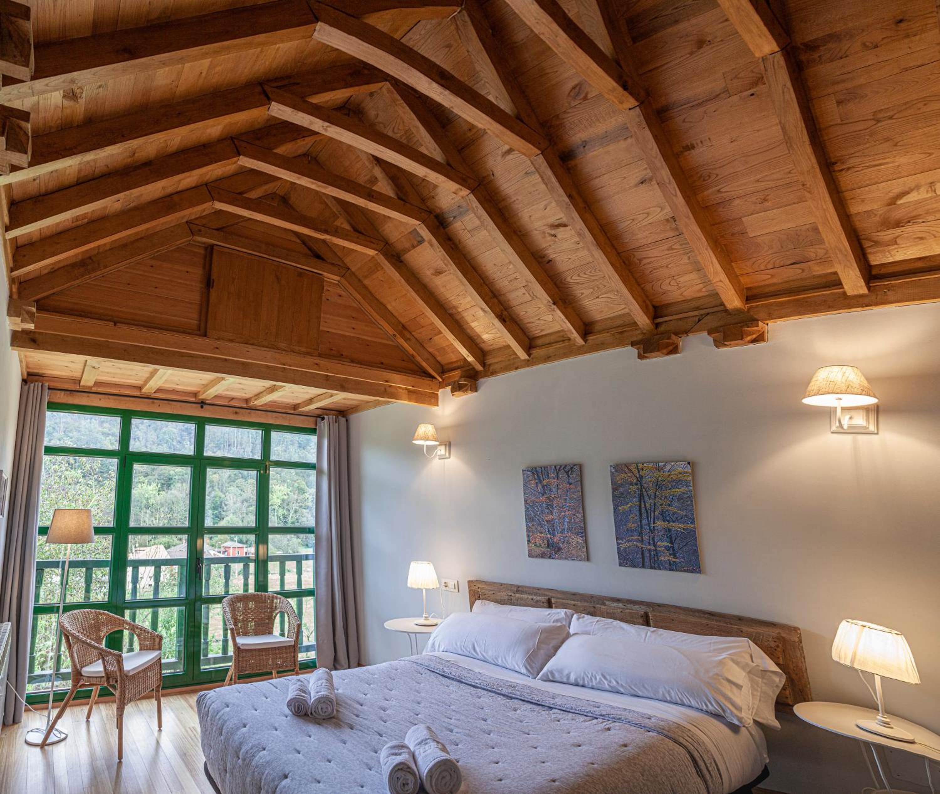 Double Room with Balcony - Photo 1