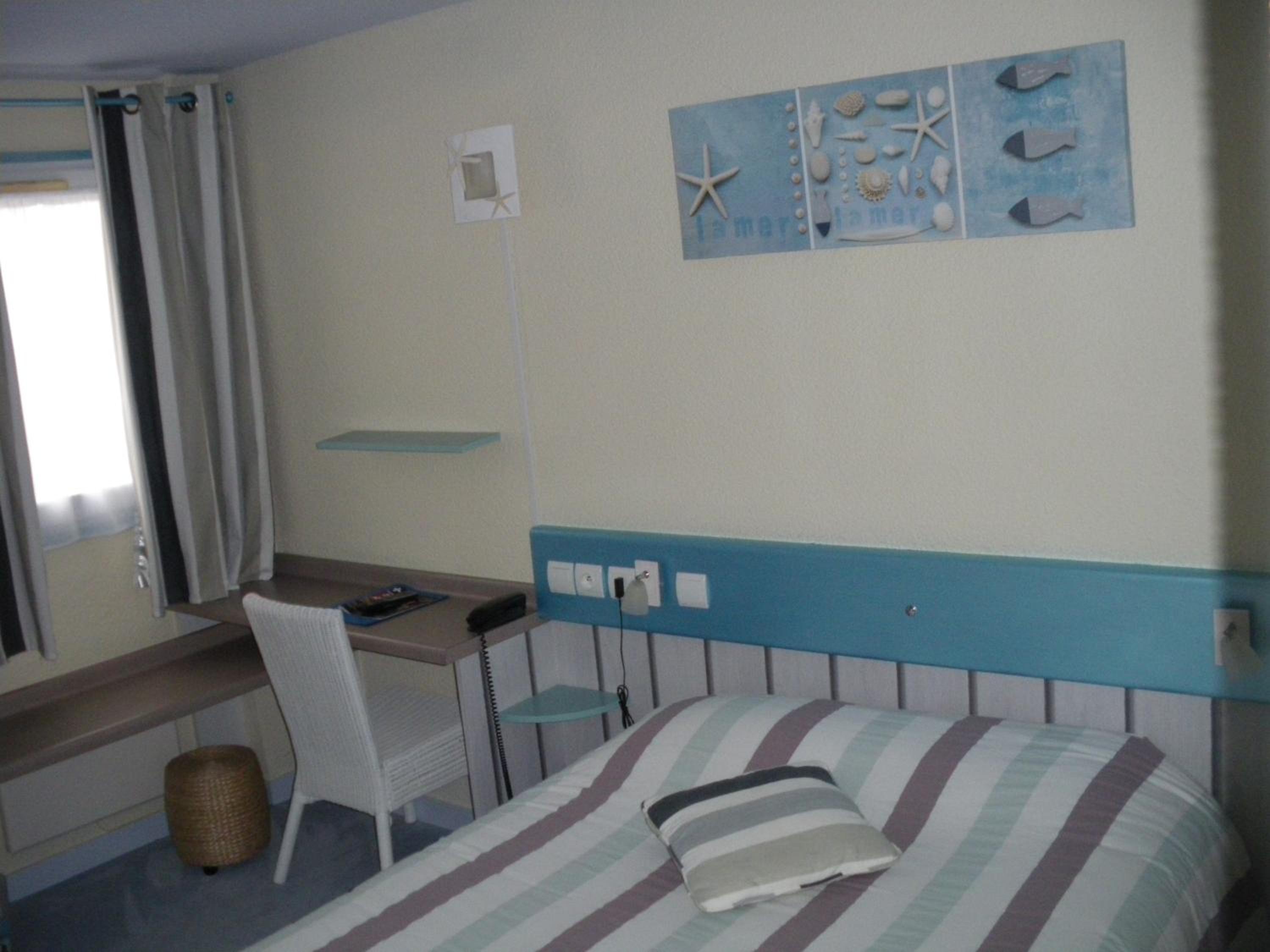 Double Room - Photo 21