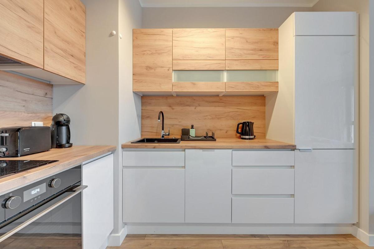 Studio Apartment - Photo 8