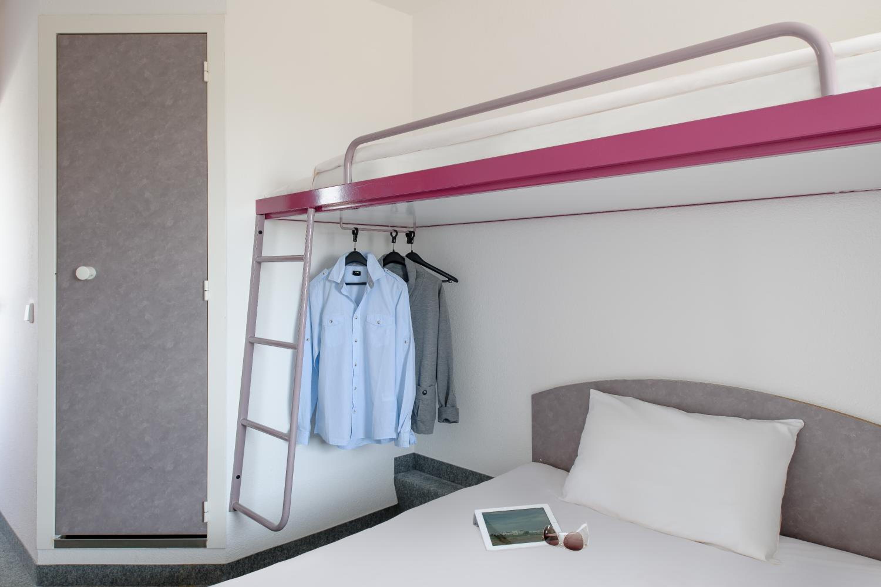 Standard Double Room - Photo 3