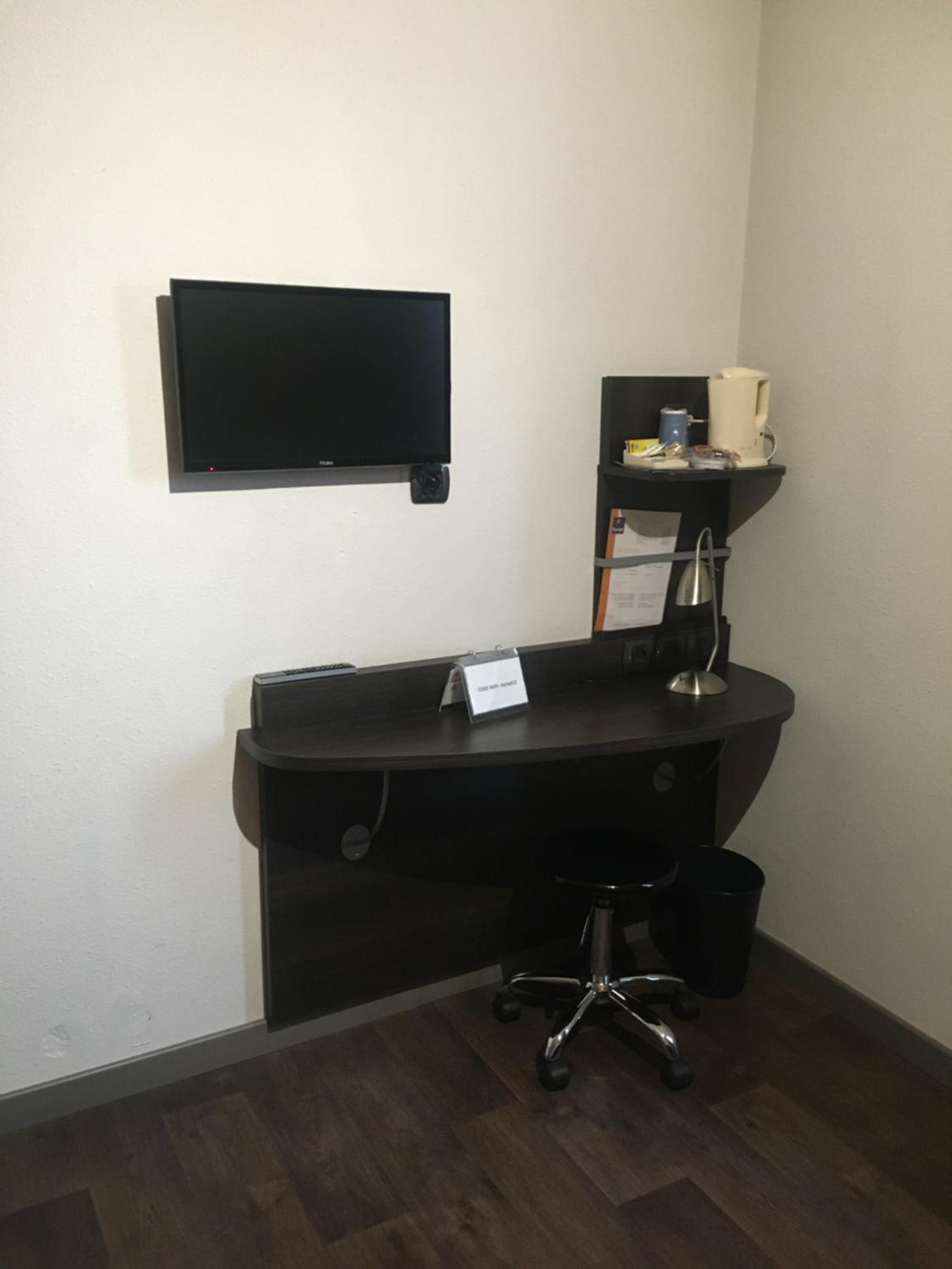Single Room photo 2