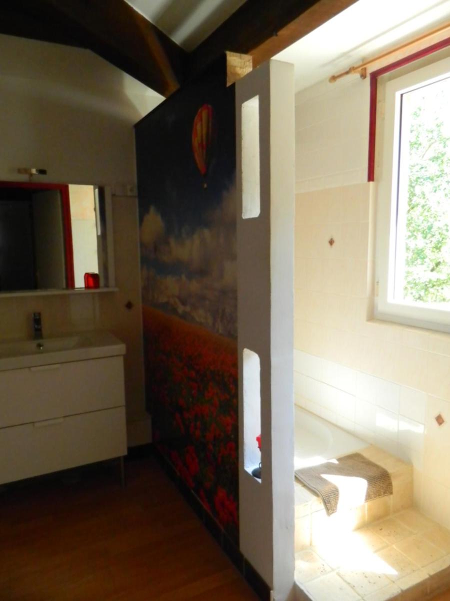 Family Room with Private Bathroom photo 1