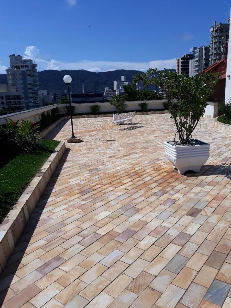 Apartment with Sea View - Photo 32