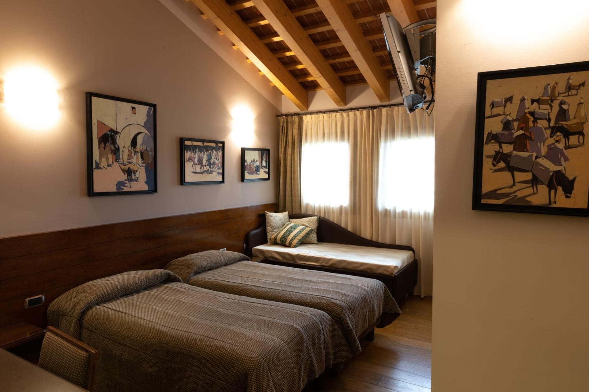 Triple Room - Photo 1