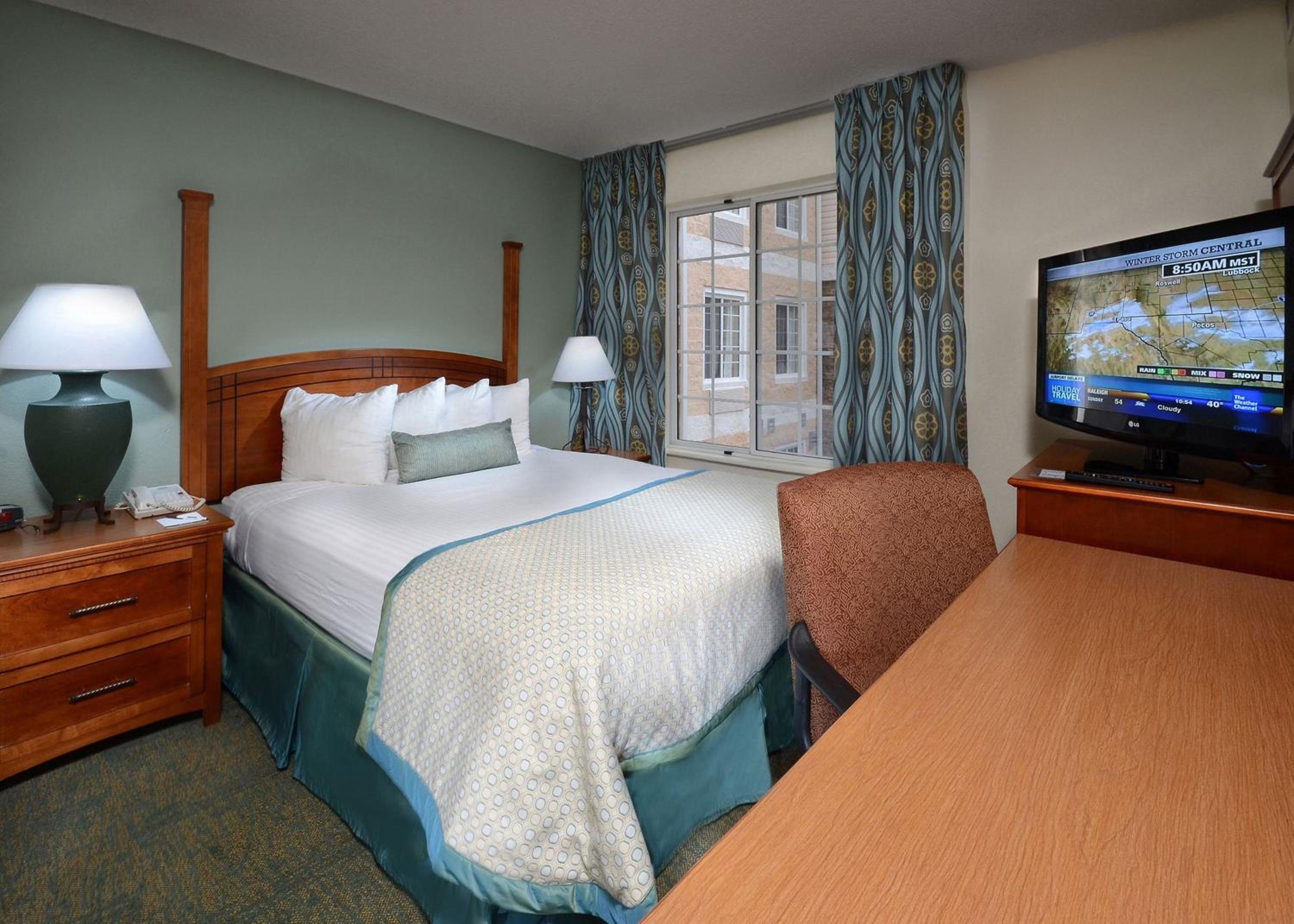 Two-Bedroom Suite - Photo 1